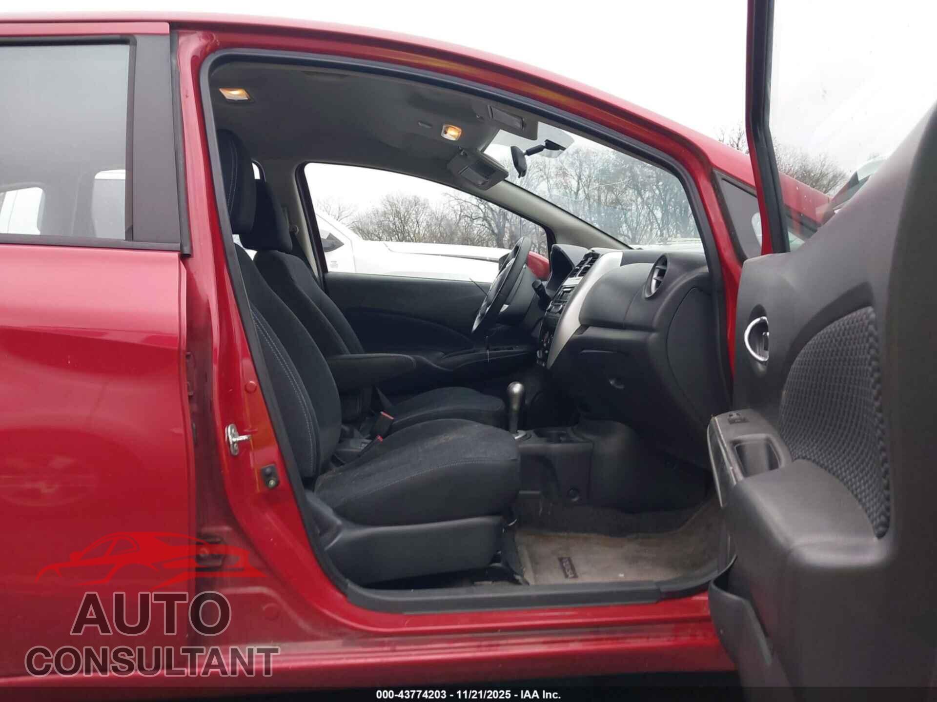 NISSAN VERSA NOTE 2015 - 3N1CE2CP4FL364147