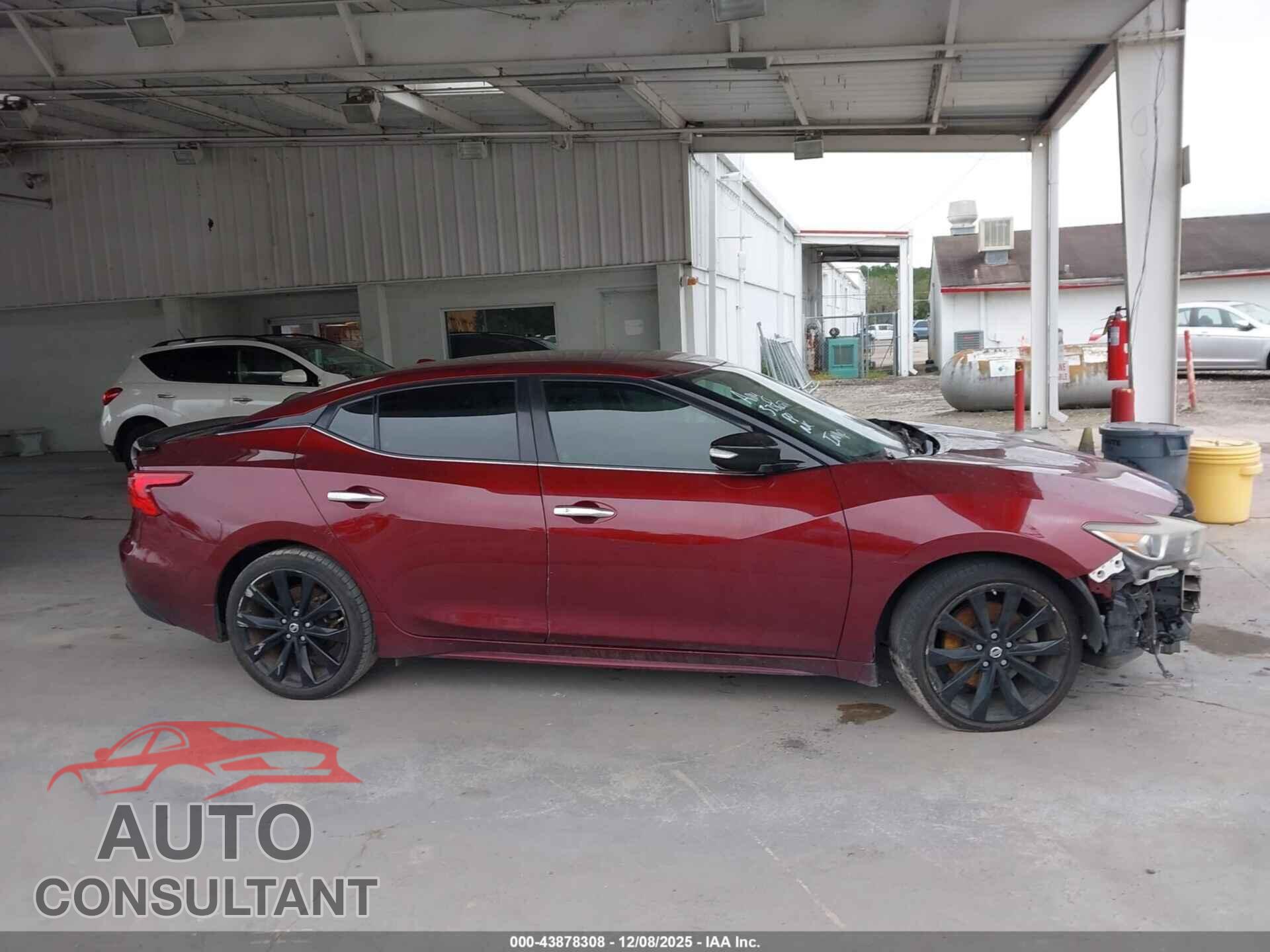 NISSAN MAXIMA 2017 - 1N4AA6AP8HC375652