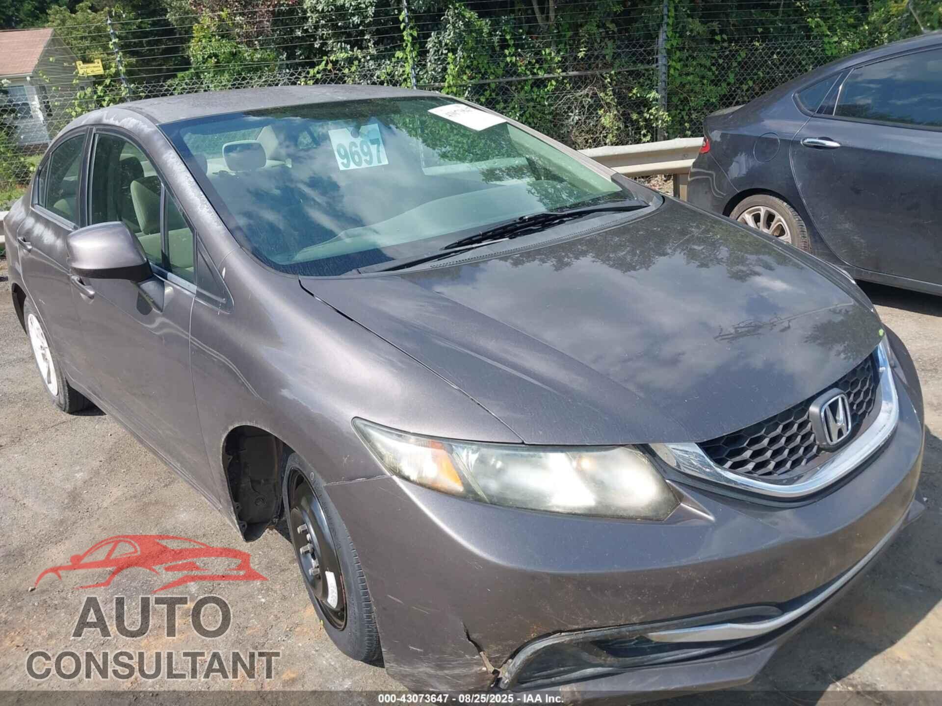 HONDA CIVIC 2013 - 2HGFB2F57DH502946