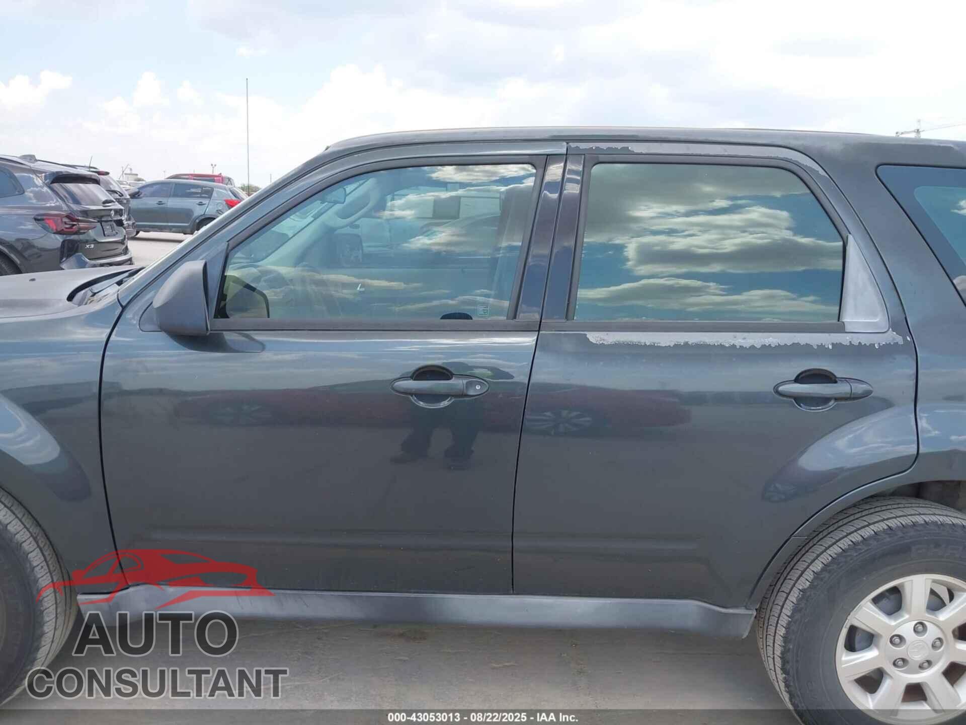 MAZDA TRIBUTE 2009 - 4F2CZ02719KM00244