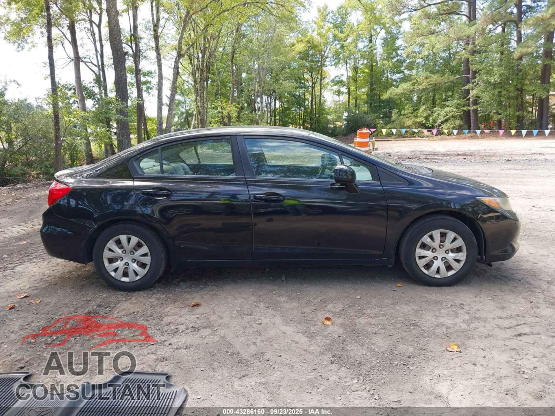 HONDA CIVIC 2012 - 2HGFB2F51CH331061