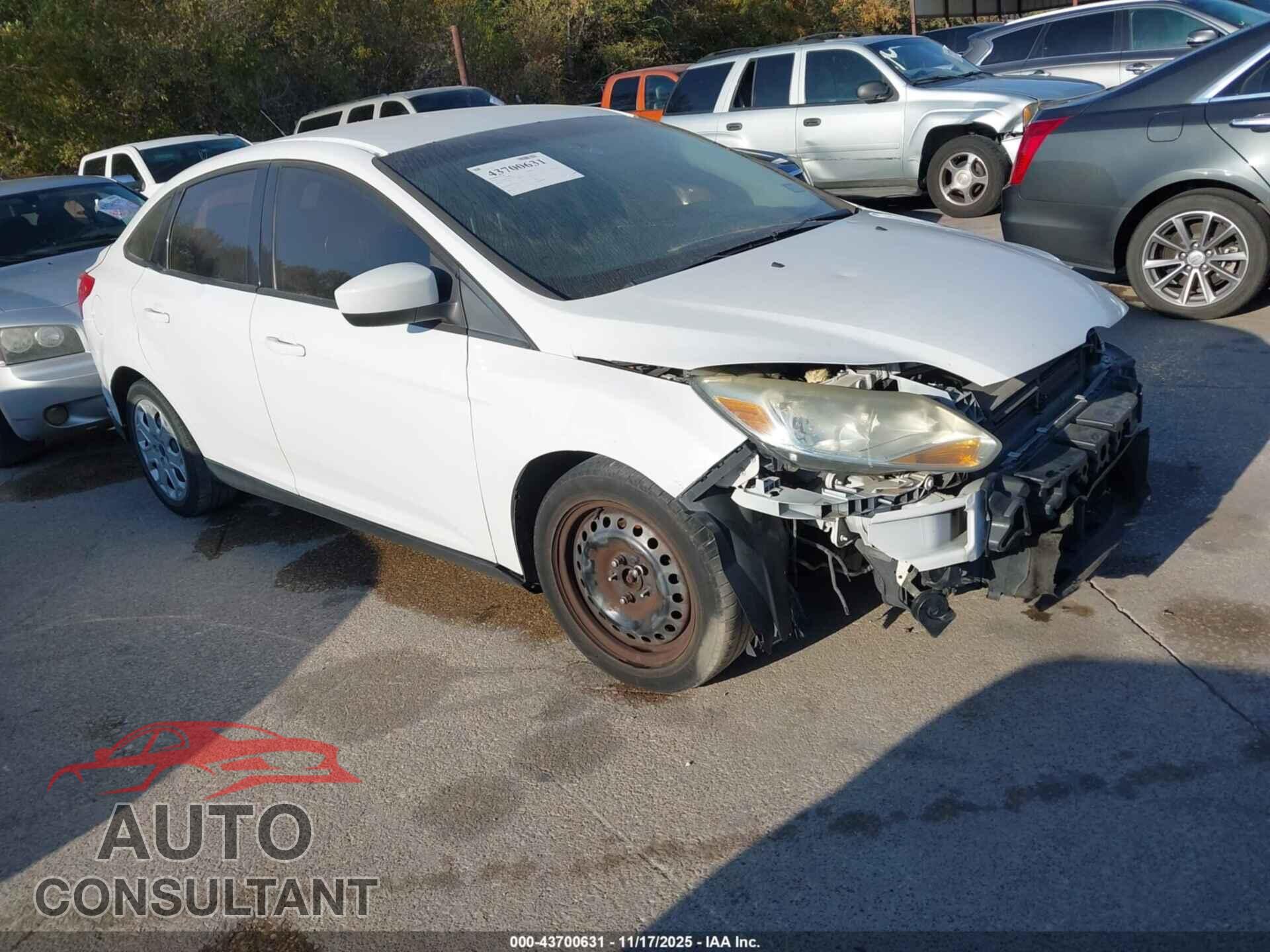 FORD FOCUS 2012 - 1FAHP3F20CL217162
