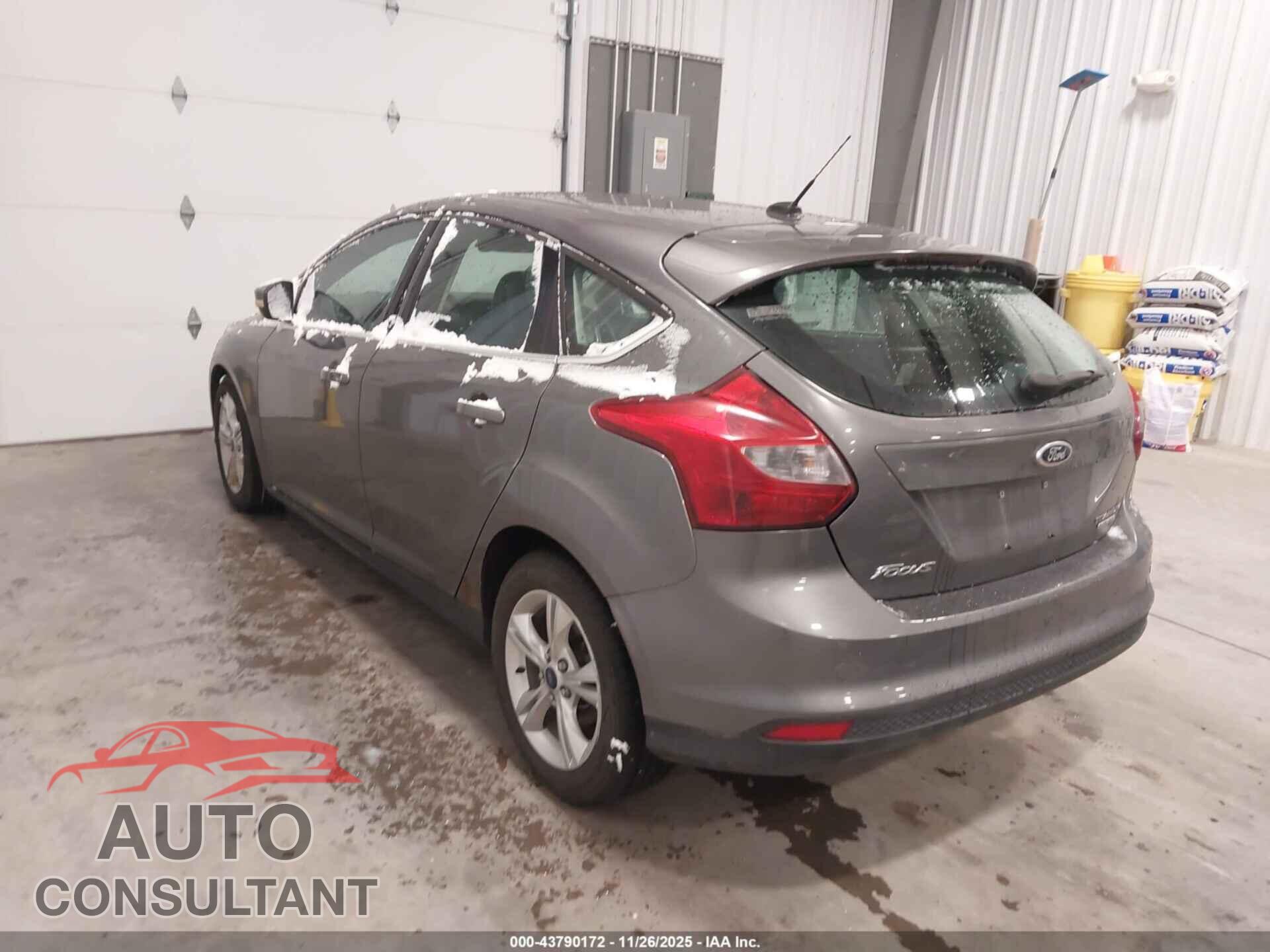 FORD FOCUS 2012 - 1FAHP3N2XCL422831