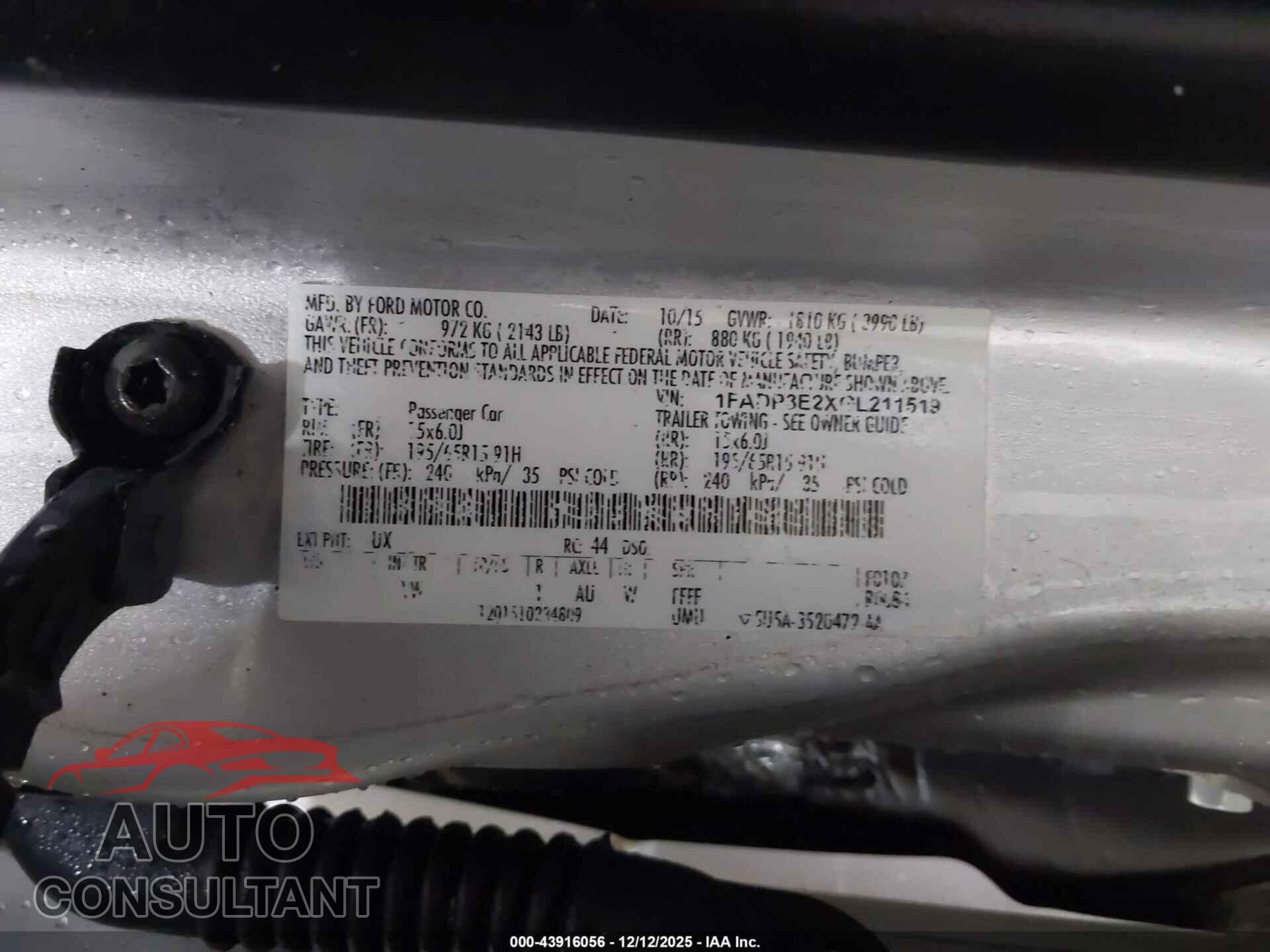 FORD FOCUS 2016 - 1FADP3E2XGL211519