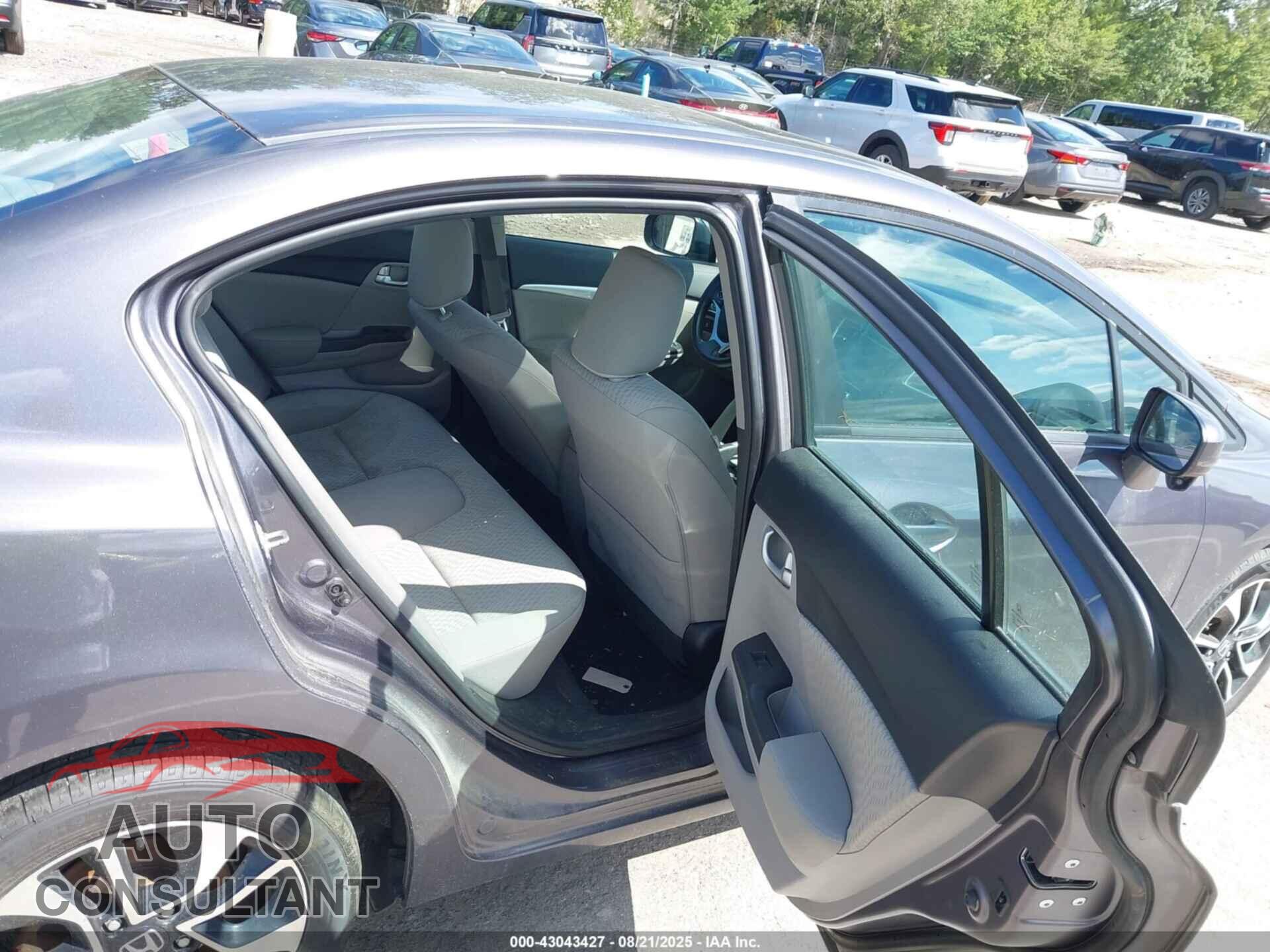 HONDA CIVIC 2015 - 19XFB2F84FE103984