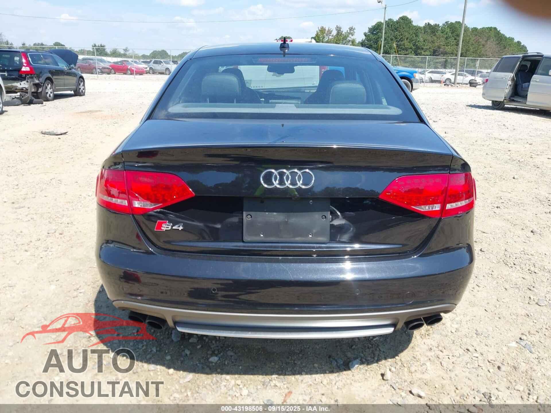 AUDI S4 2011 - WAUBGAFL2BA099006