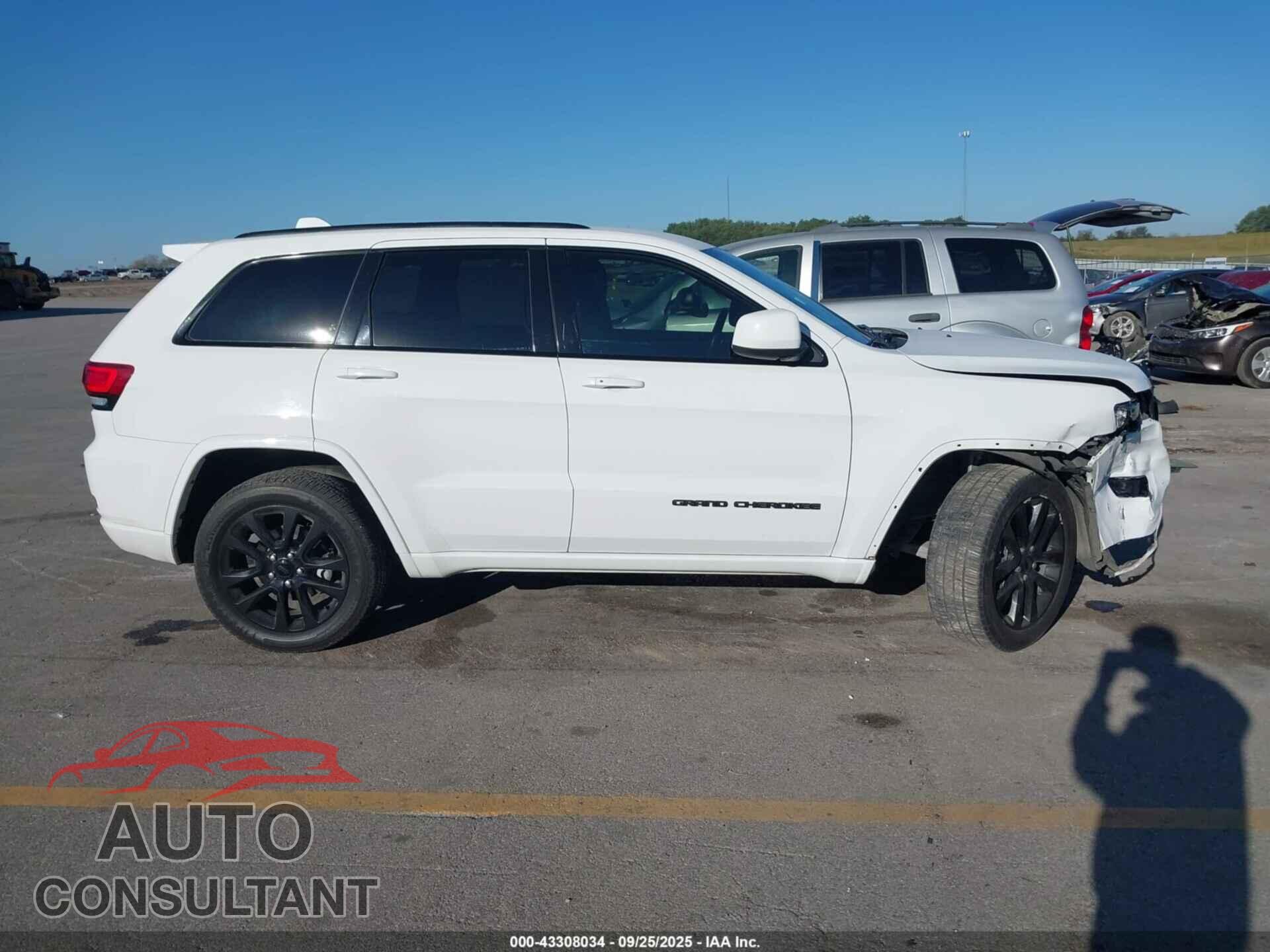 JEEP GRAND CHEROKEE 2017 - 1C4RJFAG2HC851651