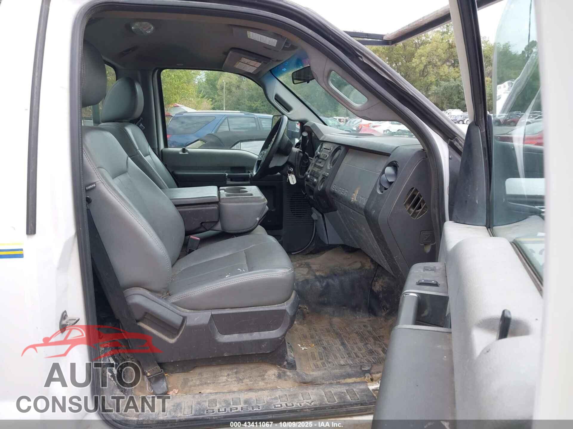 FORD F-250 2012 - 1FTBF2A60CEB73594