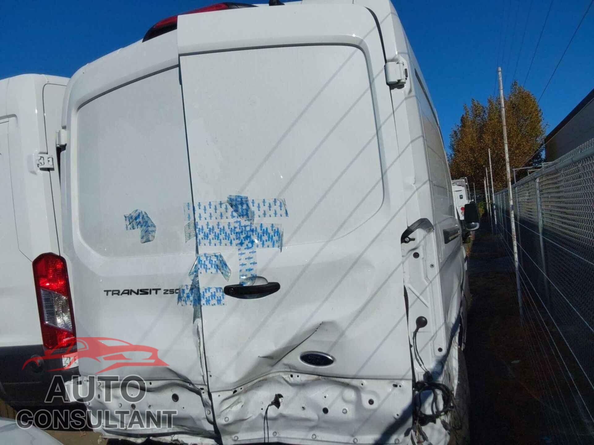 FORD TRANSIT-250 2023 - 1FTBR1C86PKB47928