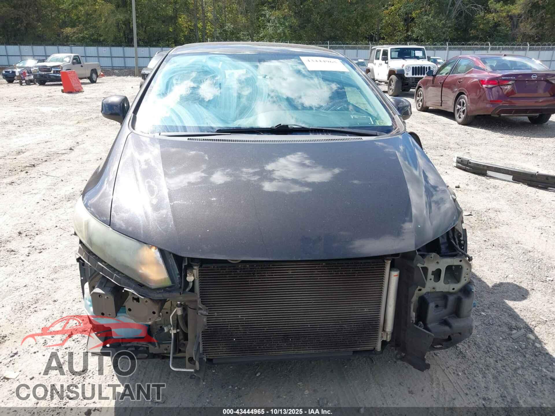 HONDA CIVIC 2013 - 19XFB2F54DE237333