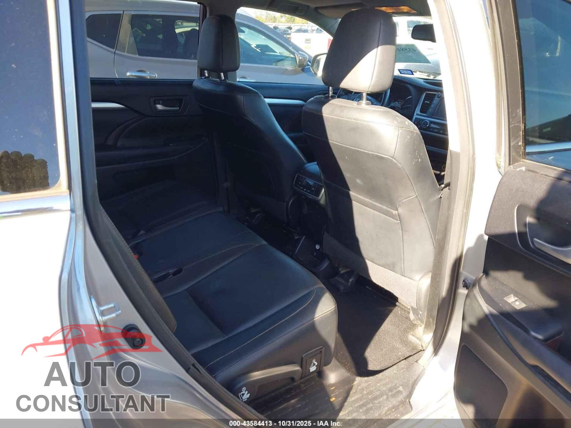 TOYOTA HIGHLANDER 2015 - 5TDKKRFH3FS044097