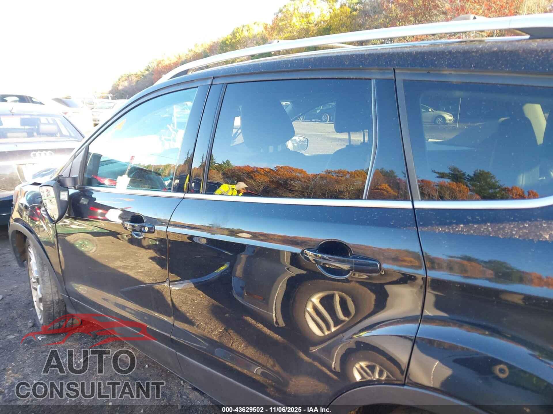 FORD ESCAPE 2013 - 1FMCU9J99DUA06909