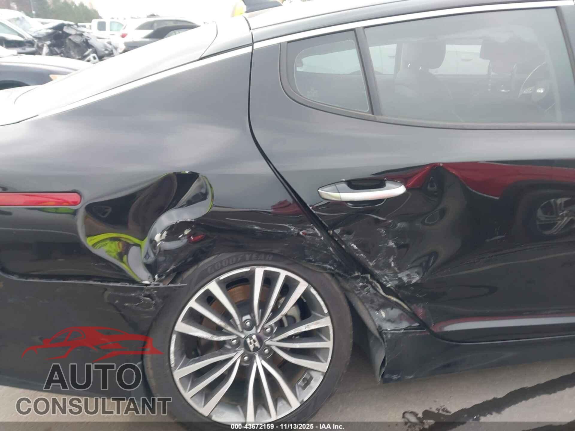 KIA STINGER 2018 - KNAE25LA9J6012189