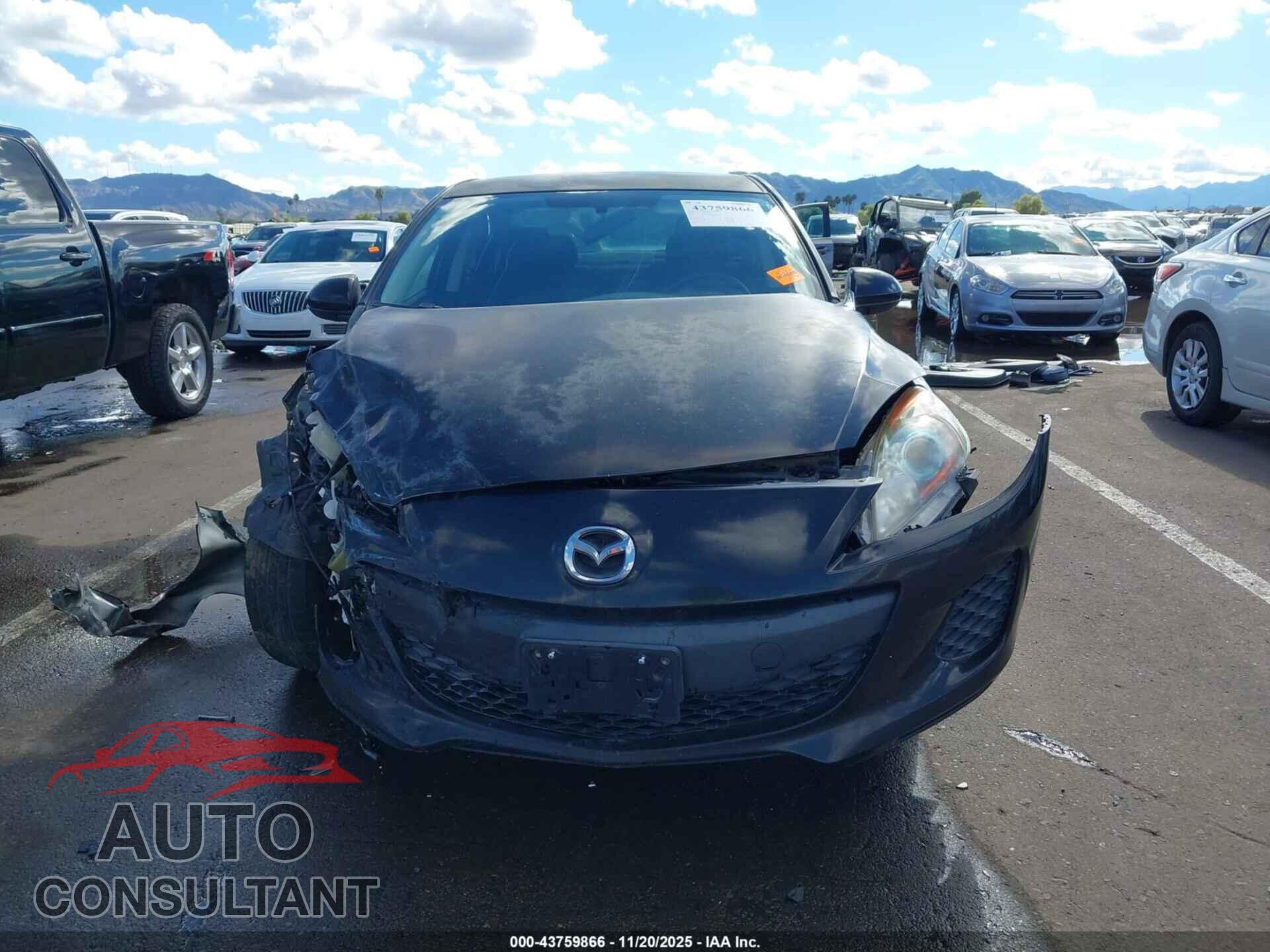 MAZDA MAZDA3 2013 - JM1BL1V83D1712670
