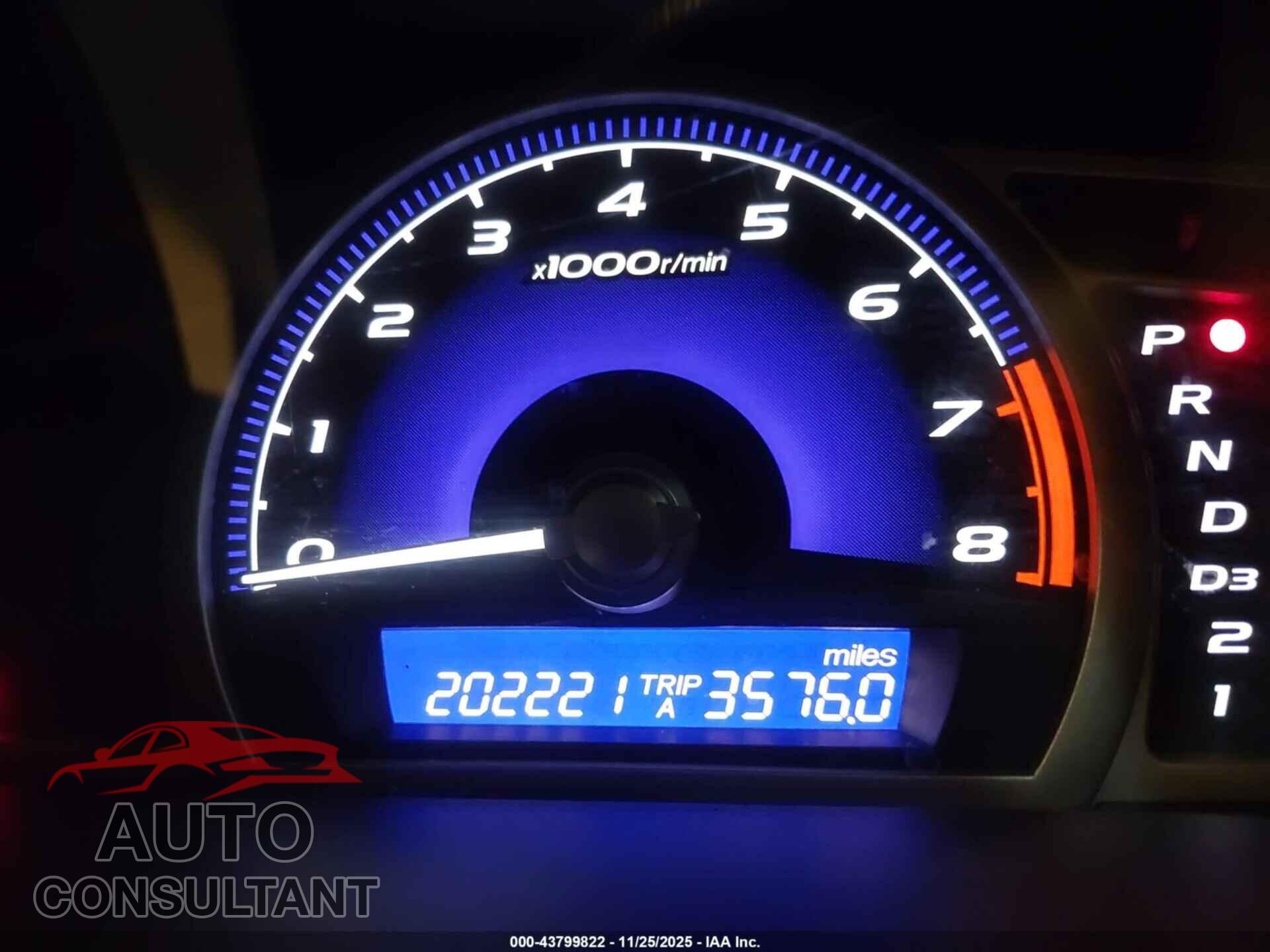 HONDA CIVIC 2009 - 19XFA16849E030410