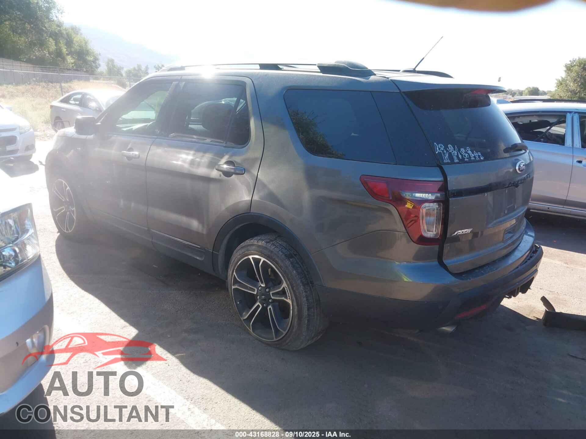 FORD EXPLORER 2015 - 1FM5K8GT9FGB40333
