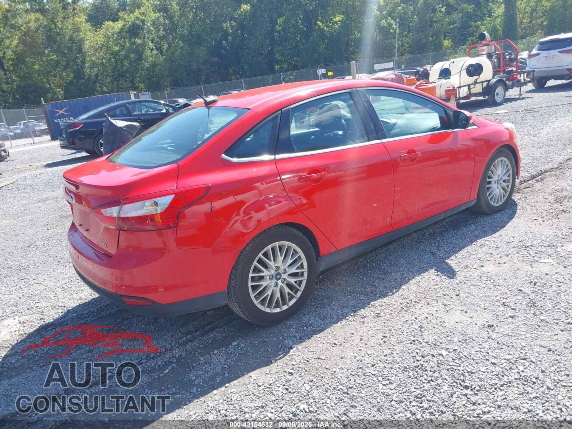 FORD FOCUS 2012 - 1FAHP3H20CL332616