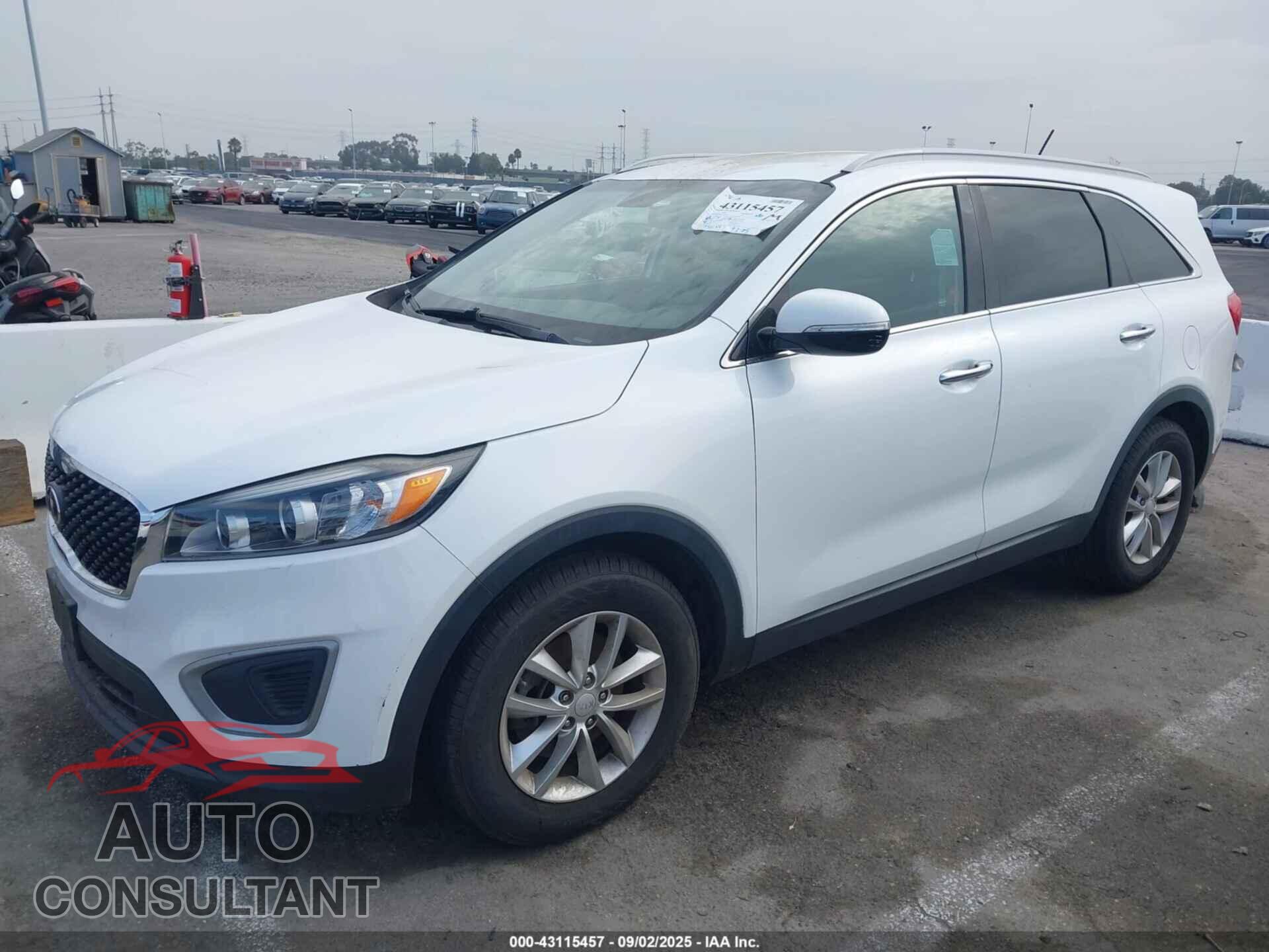 KIA SORENTO 2017 - 5XYPG4A58HG296774