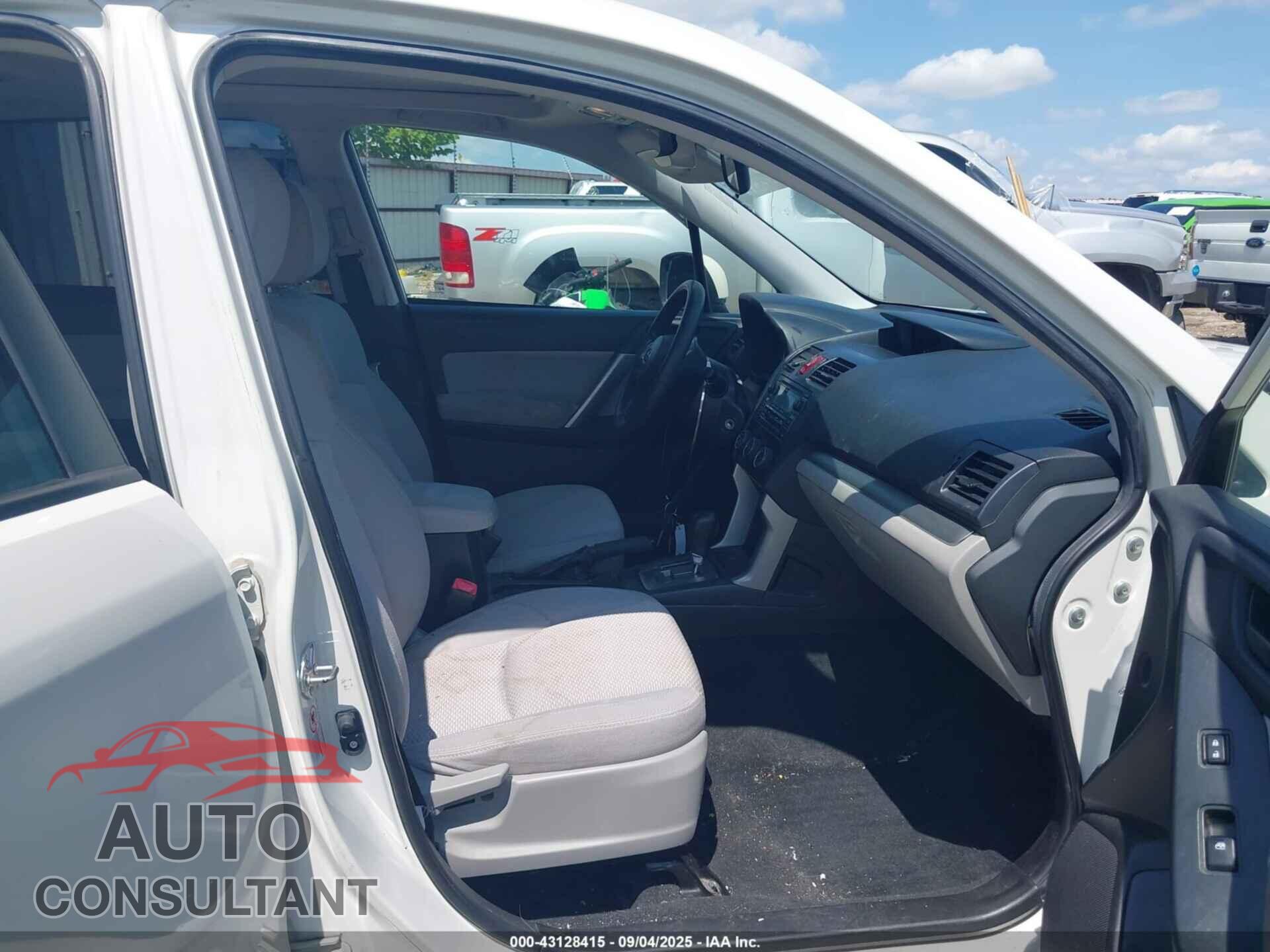 SUBARU FORESTER 2015 - JF2SJADC6FH468584