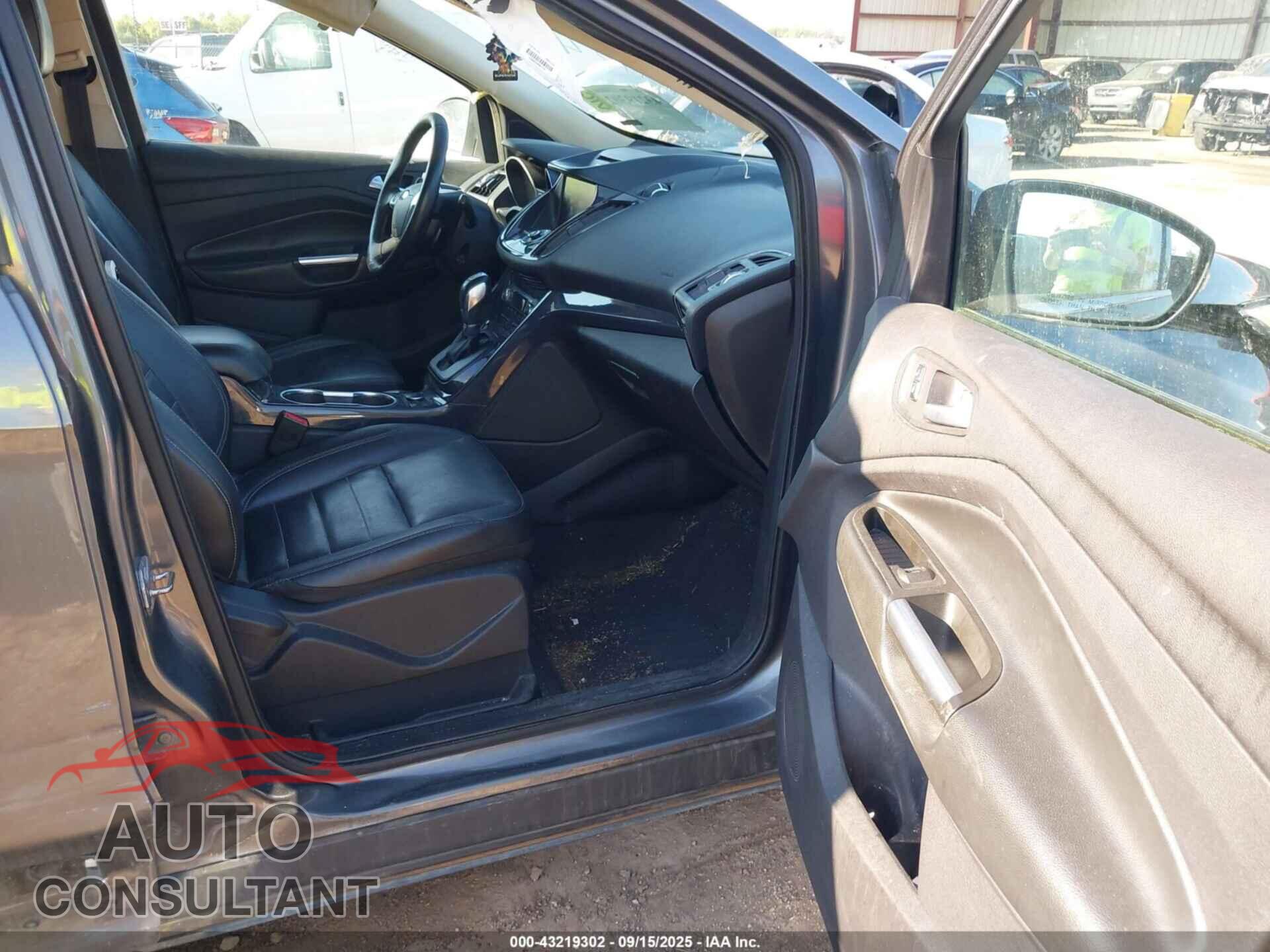 FORD ESCAPE 2014 - 1FMCU9J94EUD15298