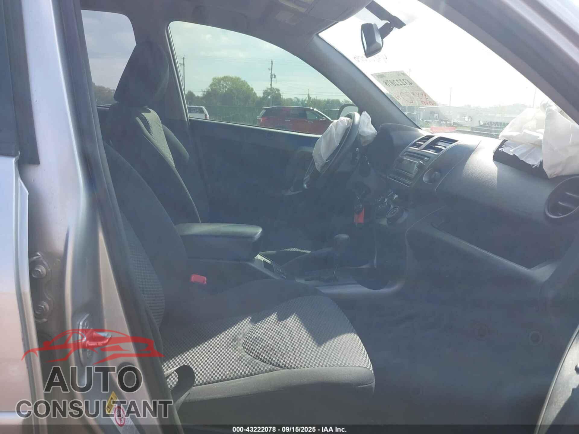 TOYOTA RAV4 2012 - JTMRF4DV4C5054864