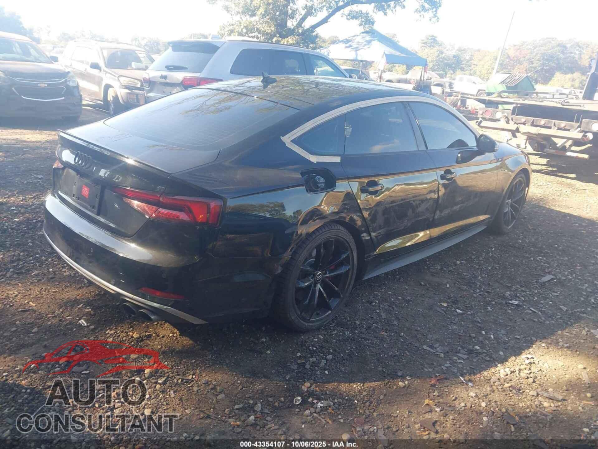 AUDI S5 2018 - WAUB4CF59JA030852