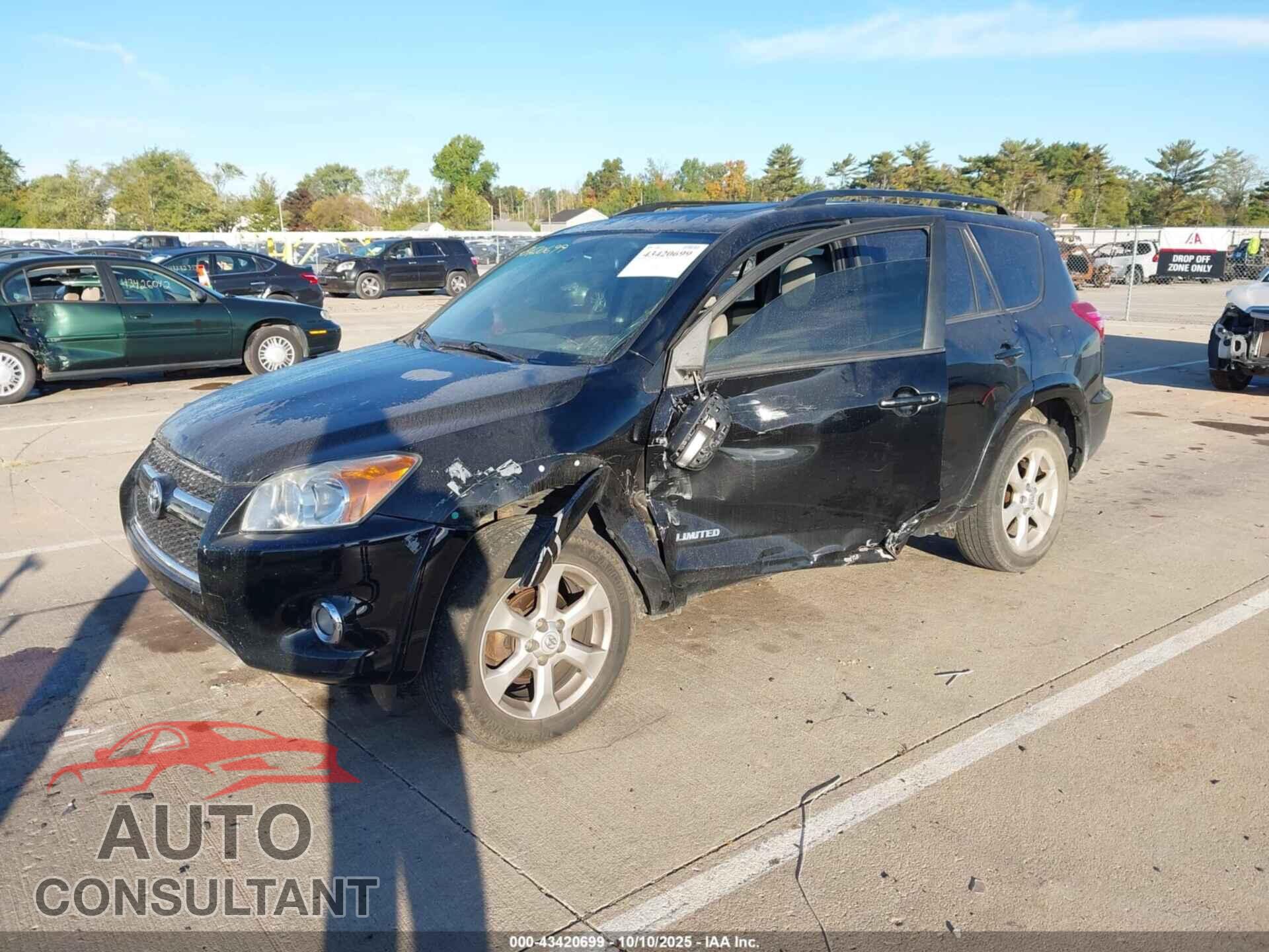 TOYOTA RAV4 2012 - JTMDF4DV5CD045722