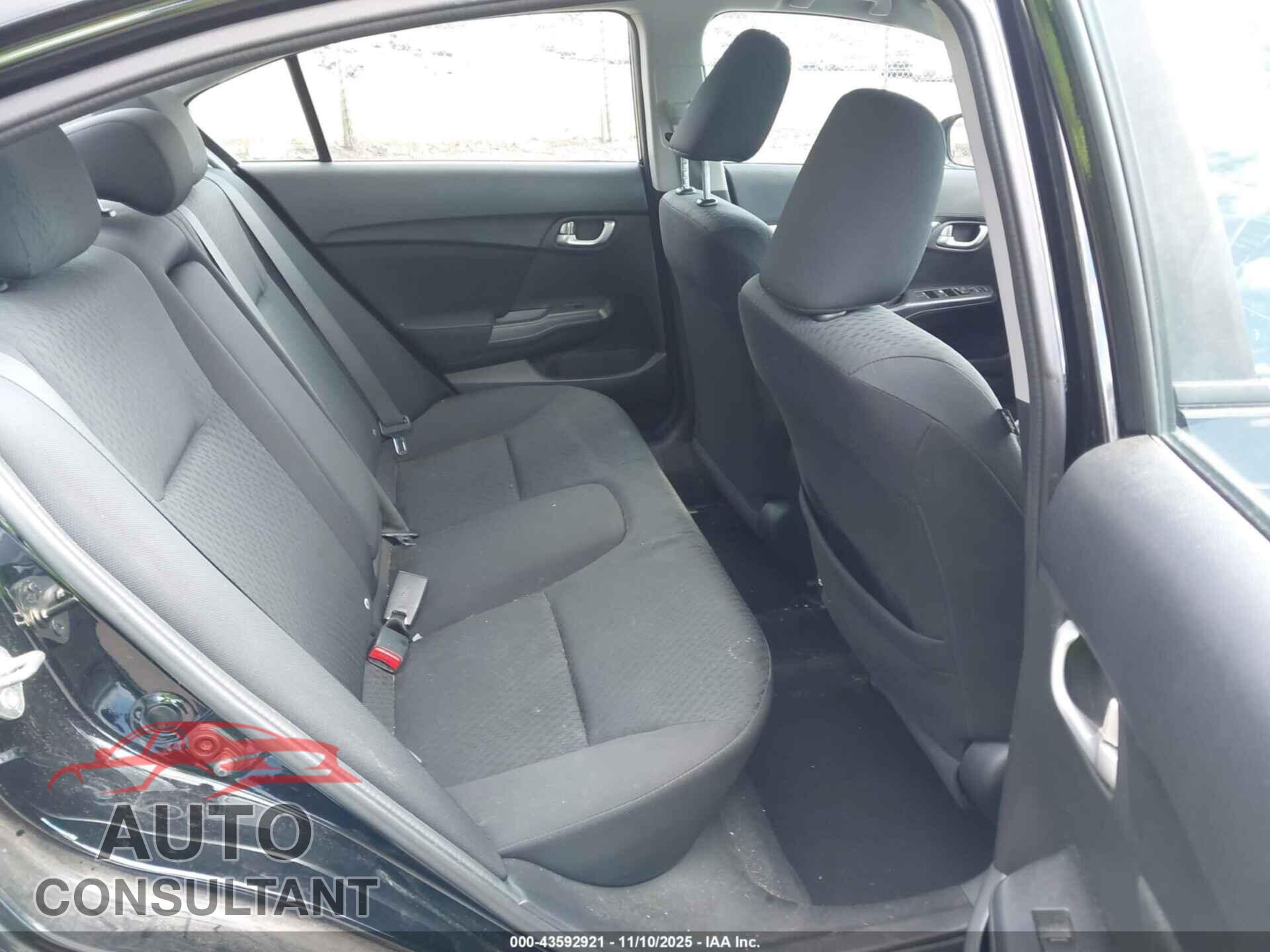 HONDA CIVIC 2015 - 19XFB2F8XFE214121