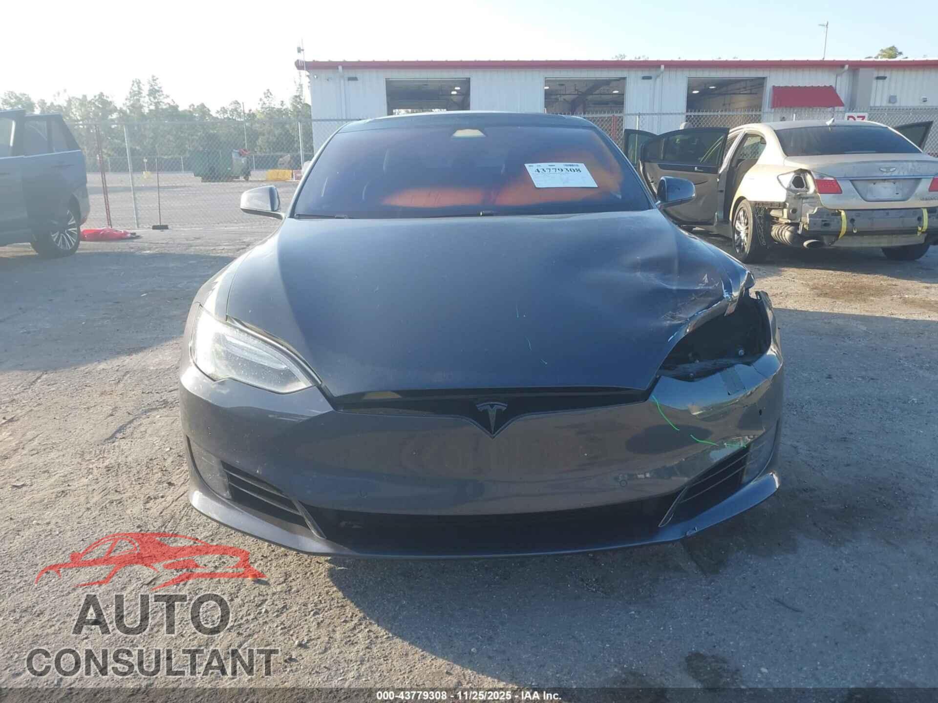 TESLA MODEL S 2017 - 5YJSA1E12HF191608