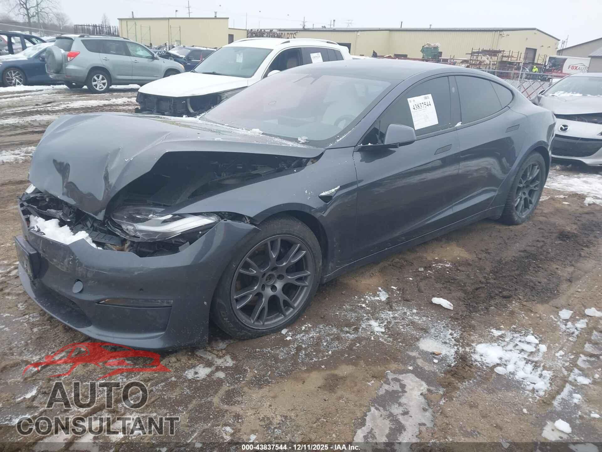 TESLA MODEL S 2021 - 5YJSA1E51MF452496