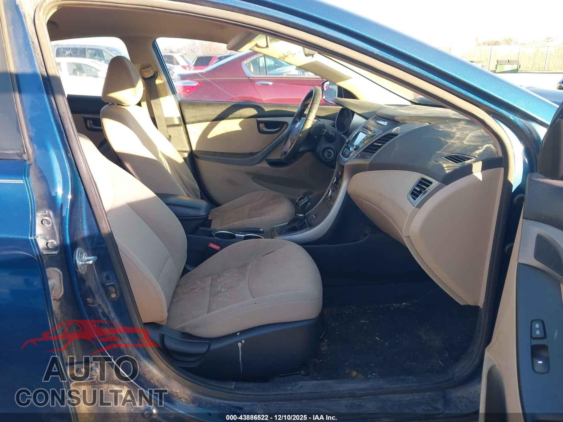 HYUNDAI ELANTRA 2014 - KMHDH4AEXEU060794