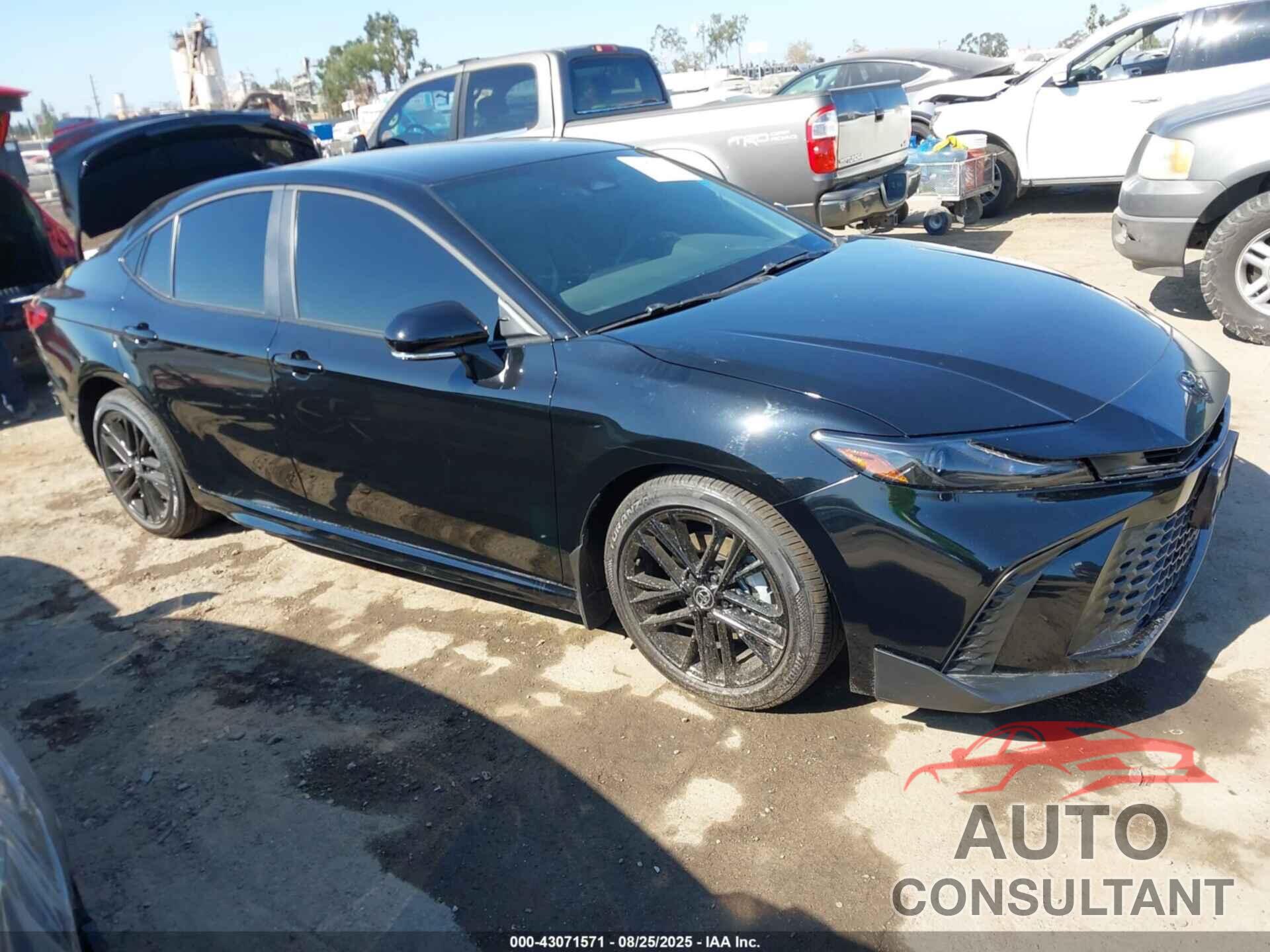 TOYOTA CAMRY 2025 - 4T1DAACK4SU115256