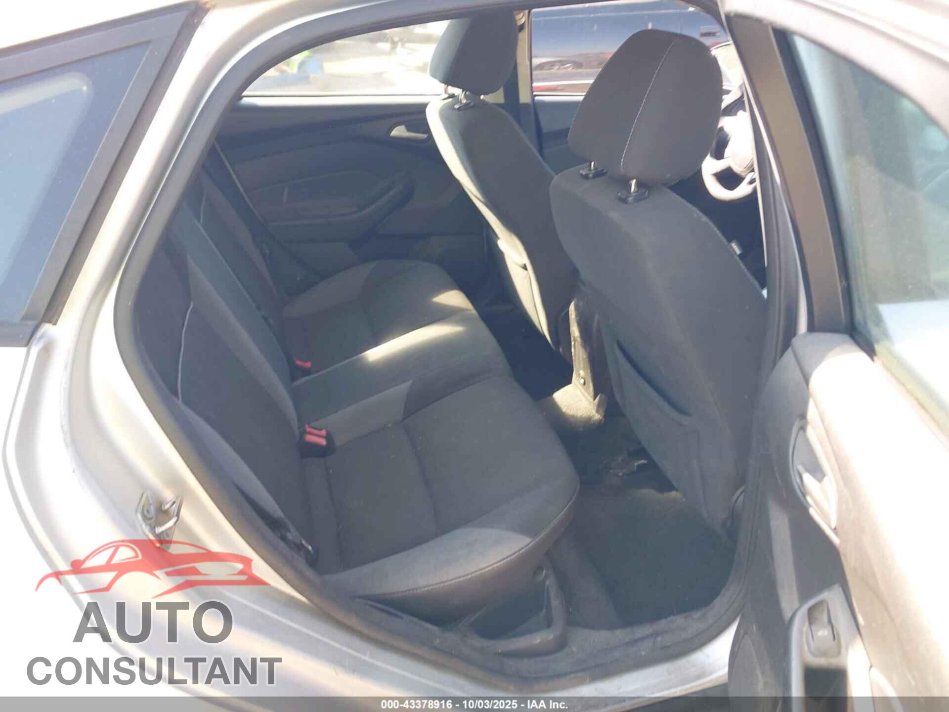 FORD FOCUS 2013 - 1FADP3K26DL153618