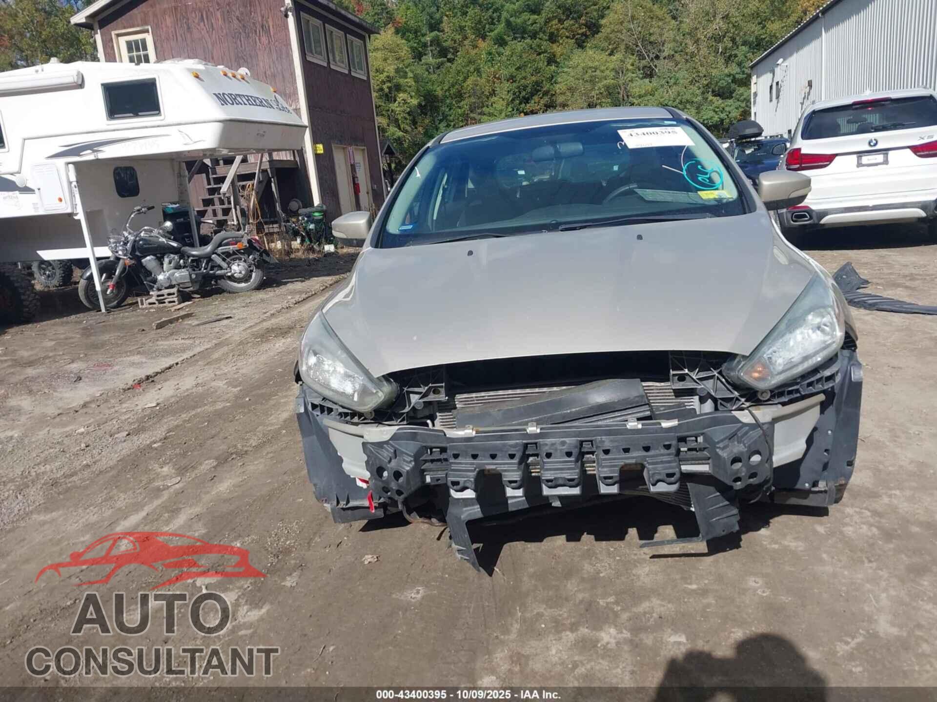 FORD FOCUS 2017 - 1FADP3K27HL239221