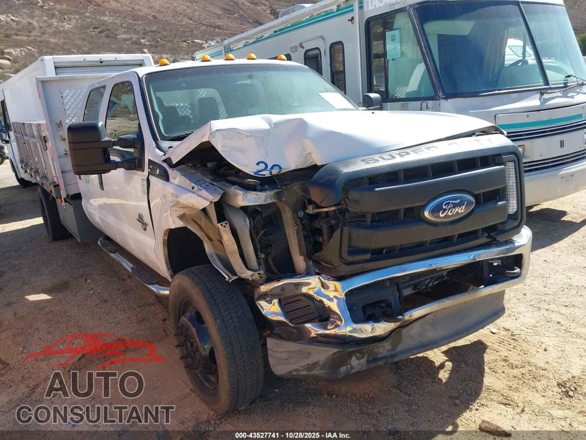 FORD F-450 CHASSIS 2011 - 1FD0W4GT5BED06473