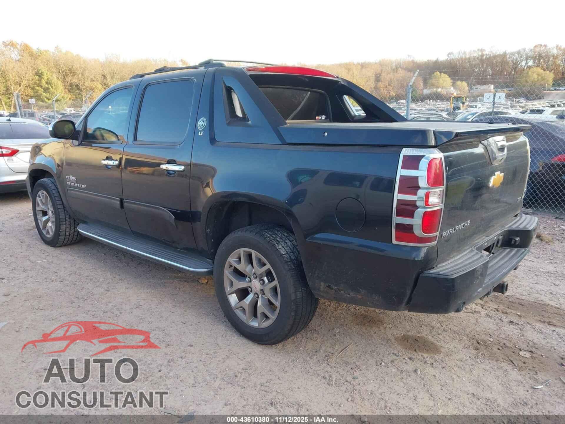 CHEVROLET AVALANCHE 1500 2012 - 3GNMCFE04CG211729