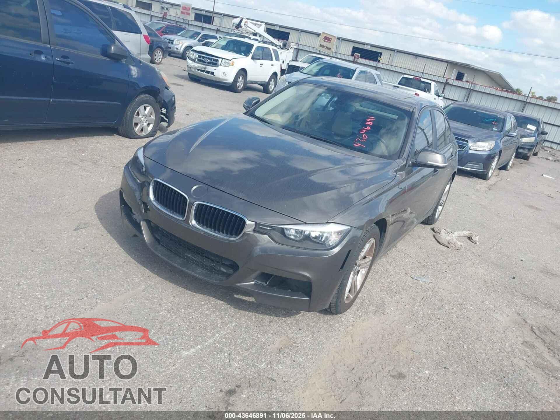 BMW 328I 2013 - WBA3C1C58DK104518