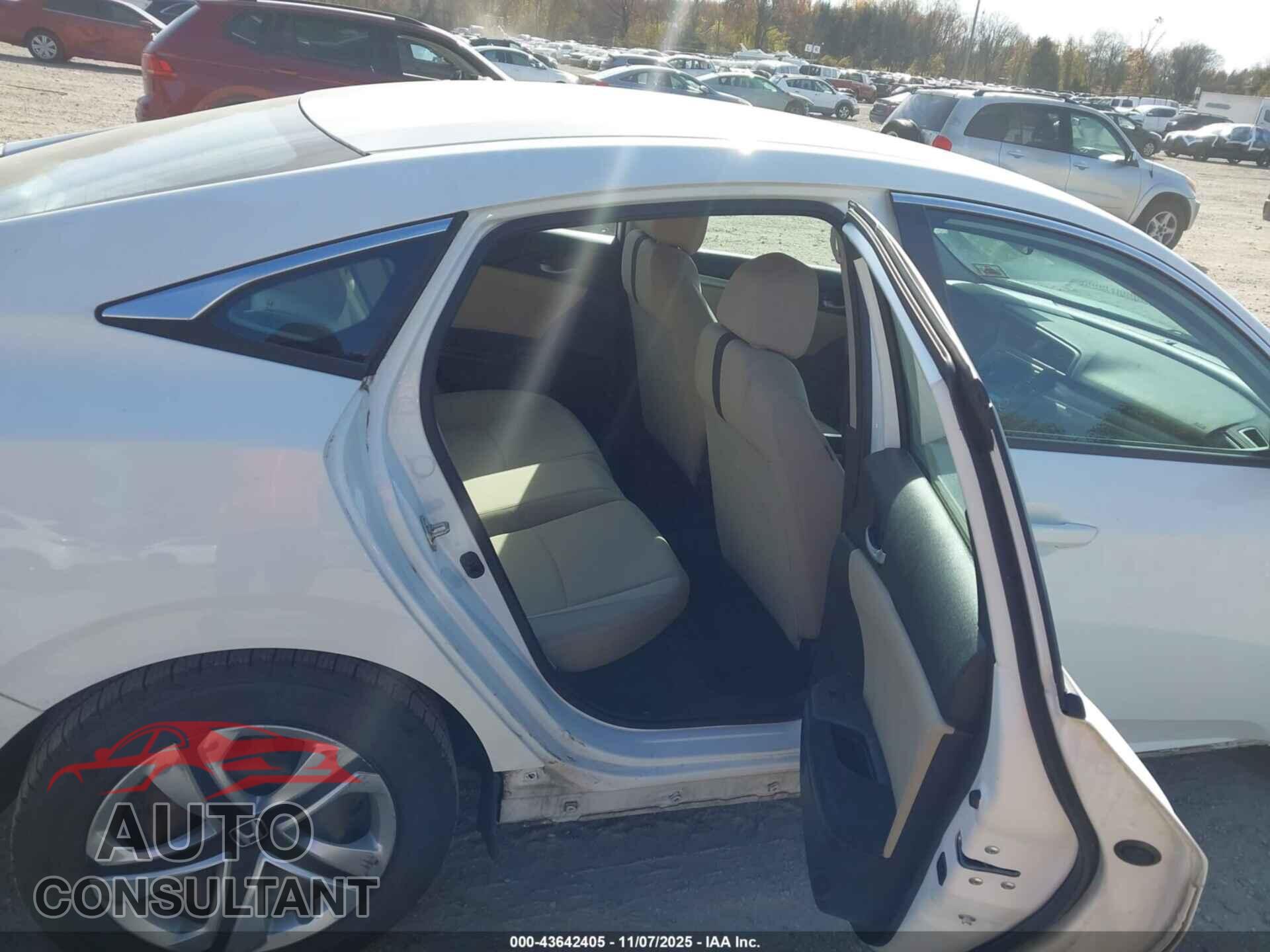 HONDA CIVIC 2016 - 19XFC2F55GE218145