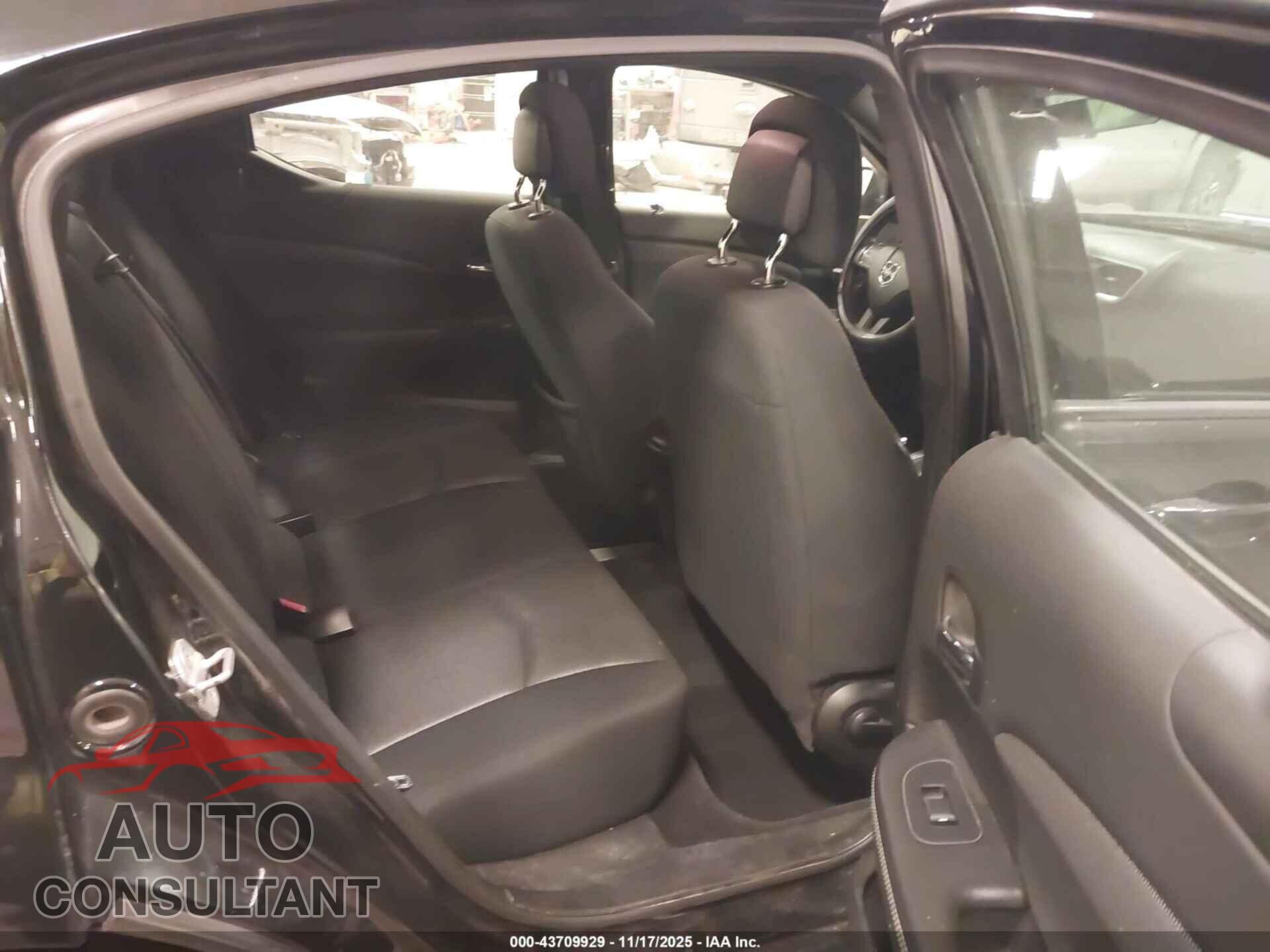 DODGE AVENGER 2012 - 1C3CDZAG0CN327687