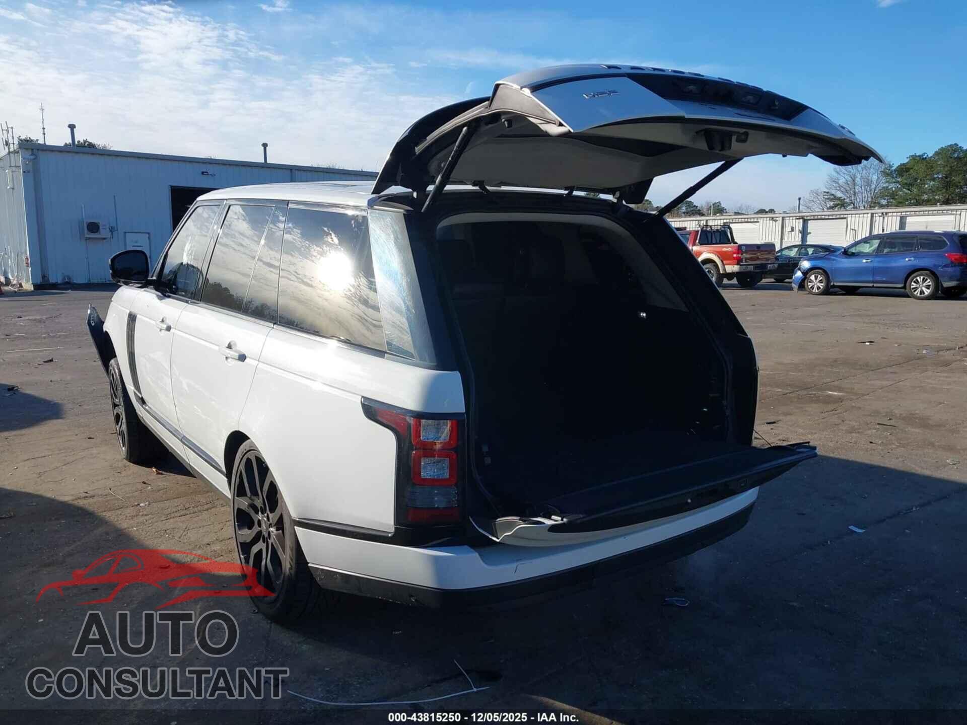 LAND ROVER RANGE ROVER 2015 - SALGS2VF6FA206422