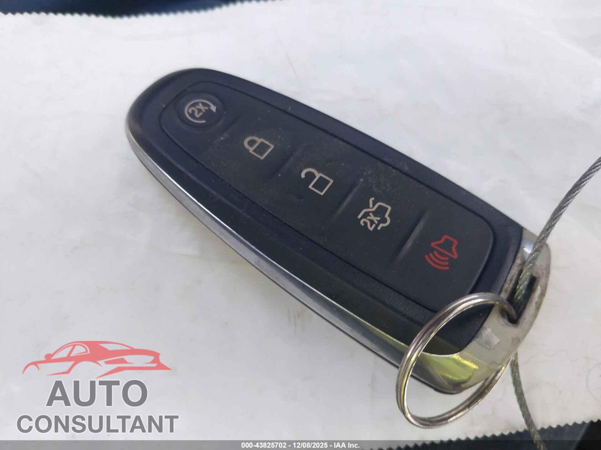 FORD ESCAPE 2019 - 1FMCU9HD8KUB55612