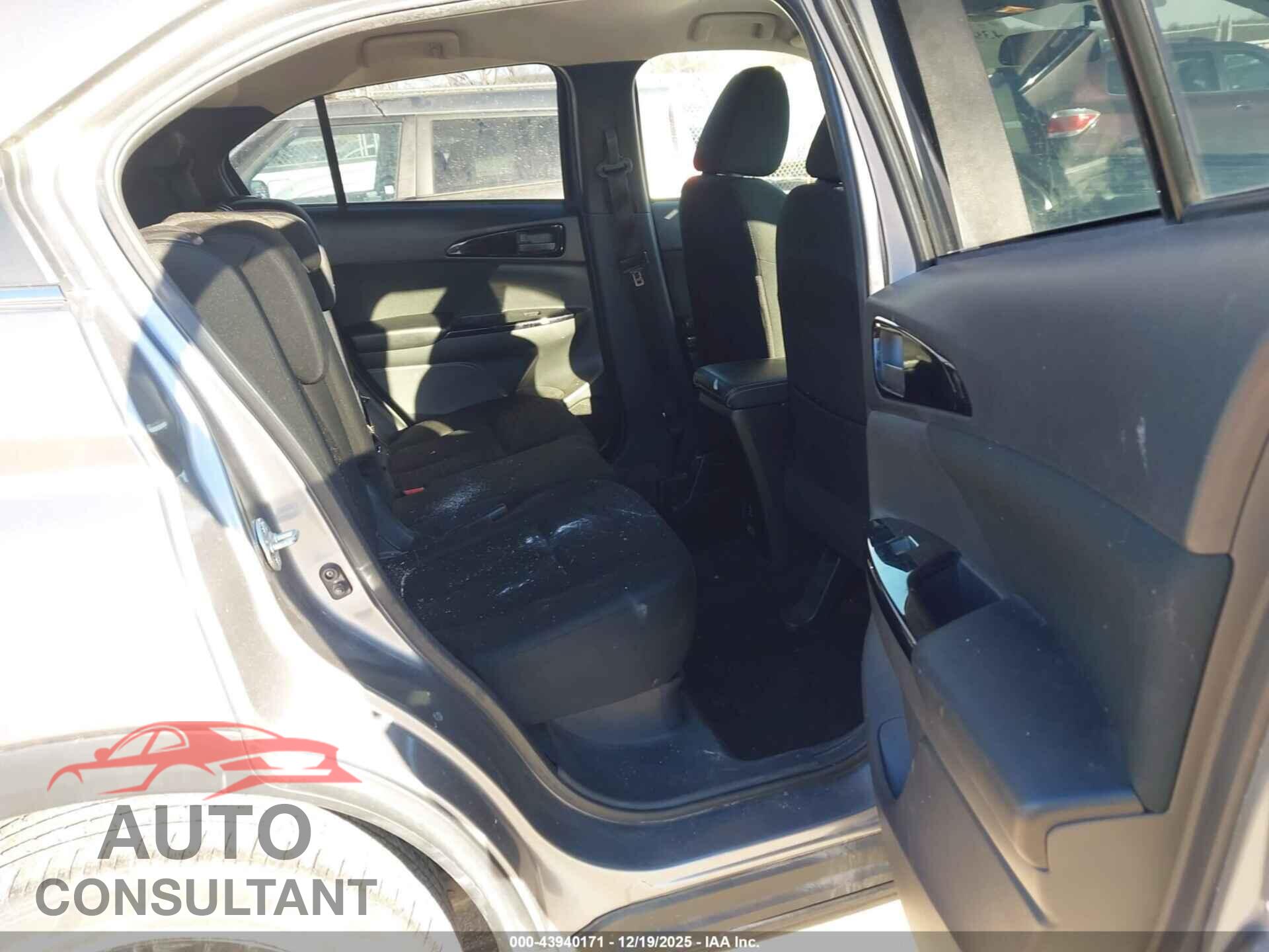 MITSUBISHI ECLIPSE CROSS 2019 - JA4AT4AA6KZ032986