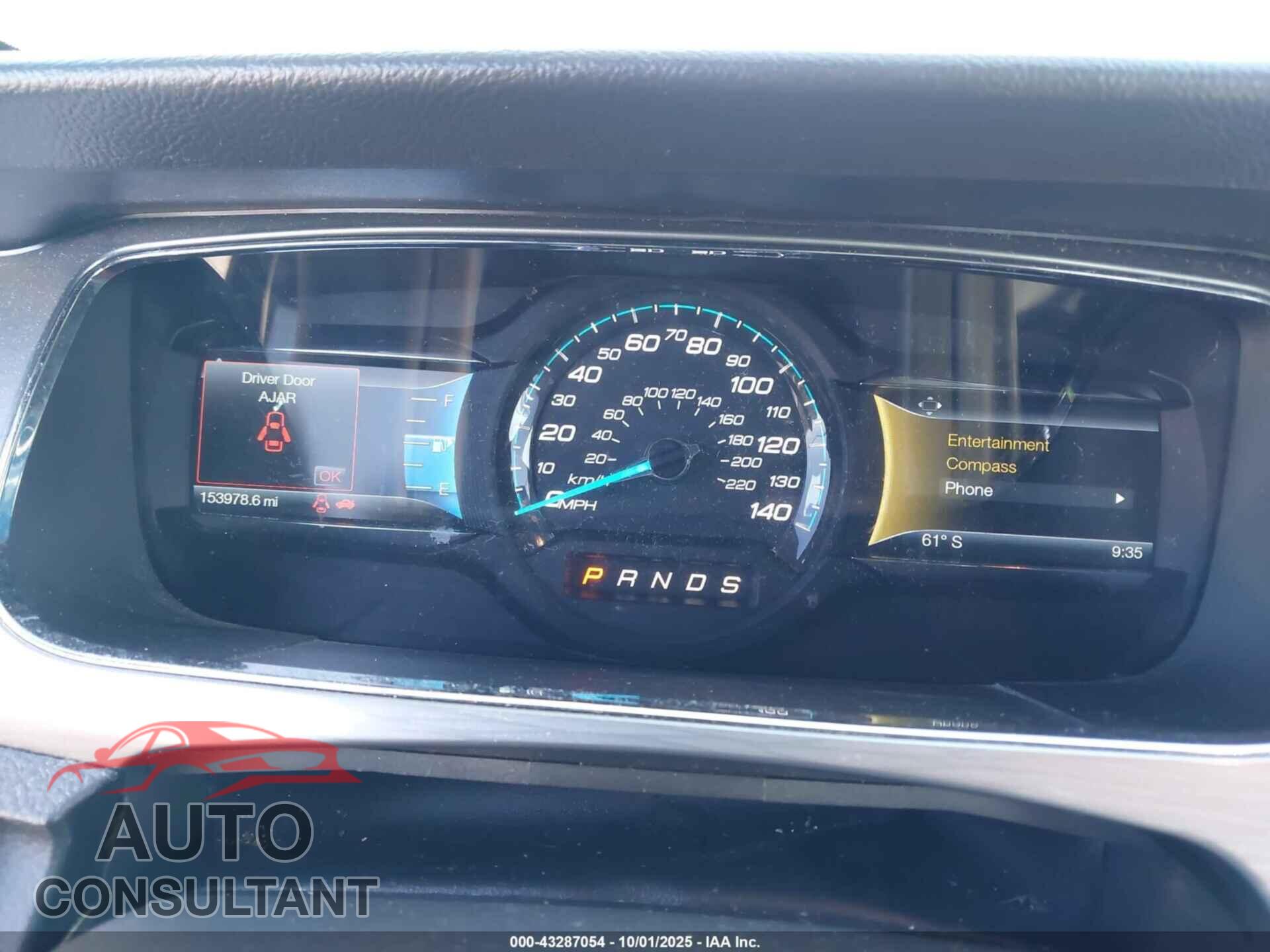 FORD TAURUS 2015 - 1FAHP2E85FG143637