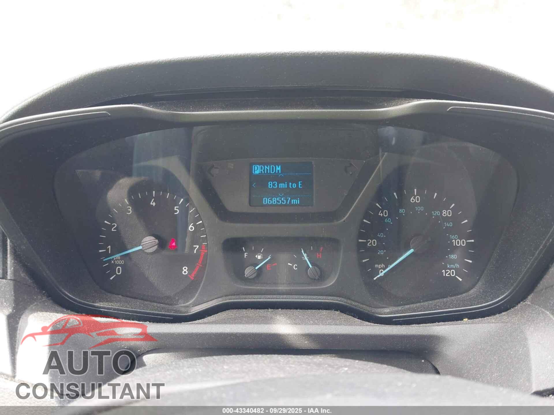 FORD TRANSIT-150 2018 - 1FTYE2YM0JKA30788