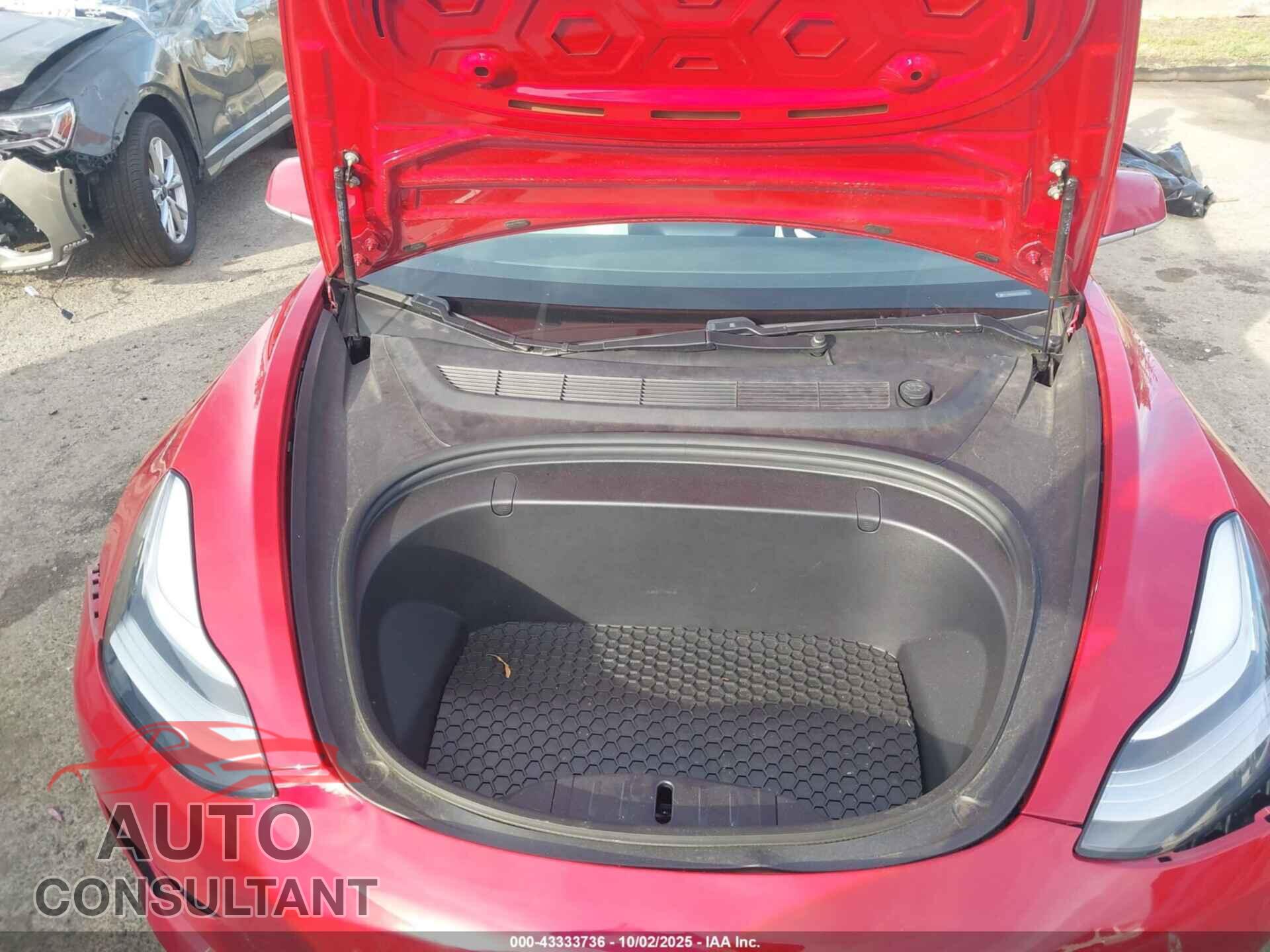 TESLA MODEL 3 2019 - 5YJ3E1EA3KF302408