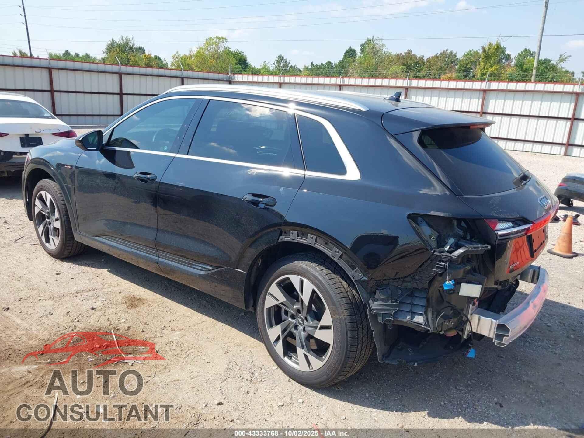 AUDI E-TRON 2022 - WA1AAAGE0NB013541