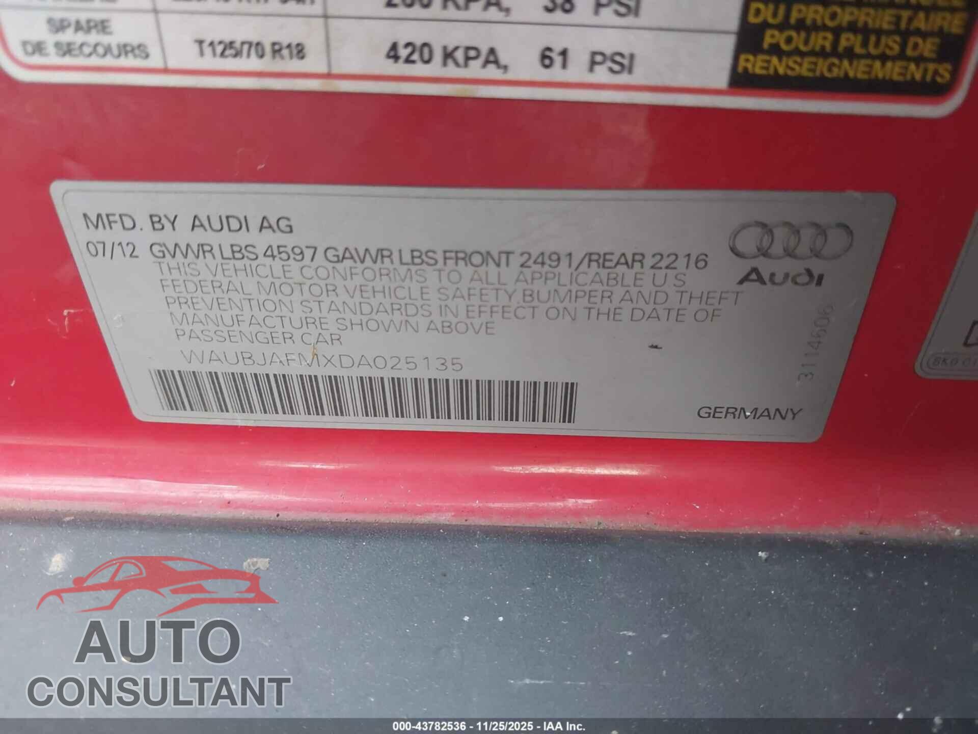 AUDI A3 2013 - WAUBJAFMXDA025135