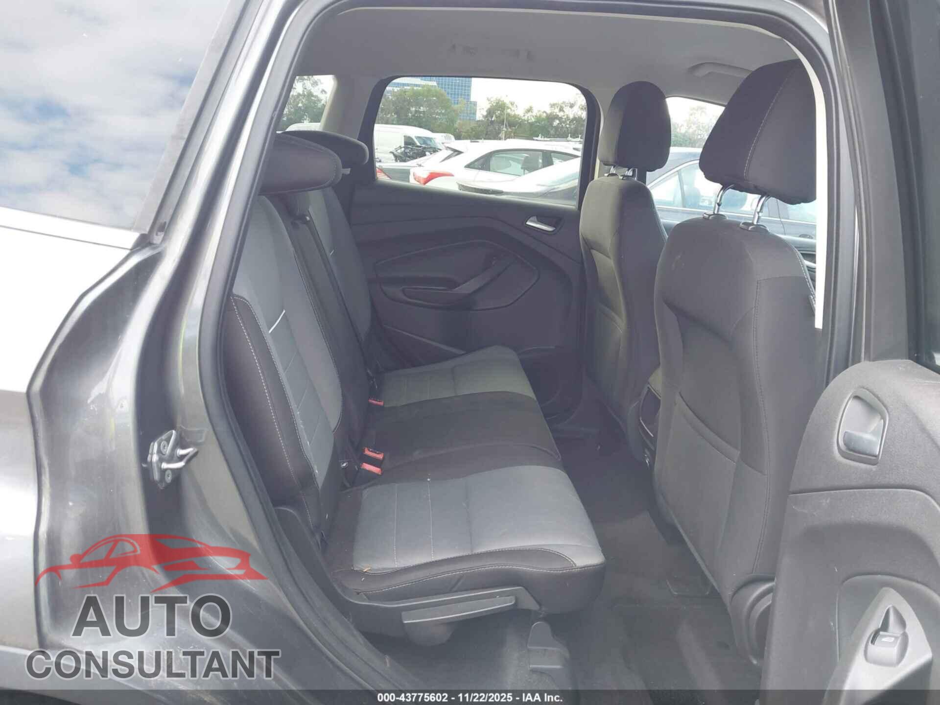 FORD ESCAPE 2013 - 1FMCU0GX2DUC76663