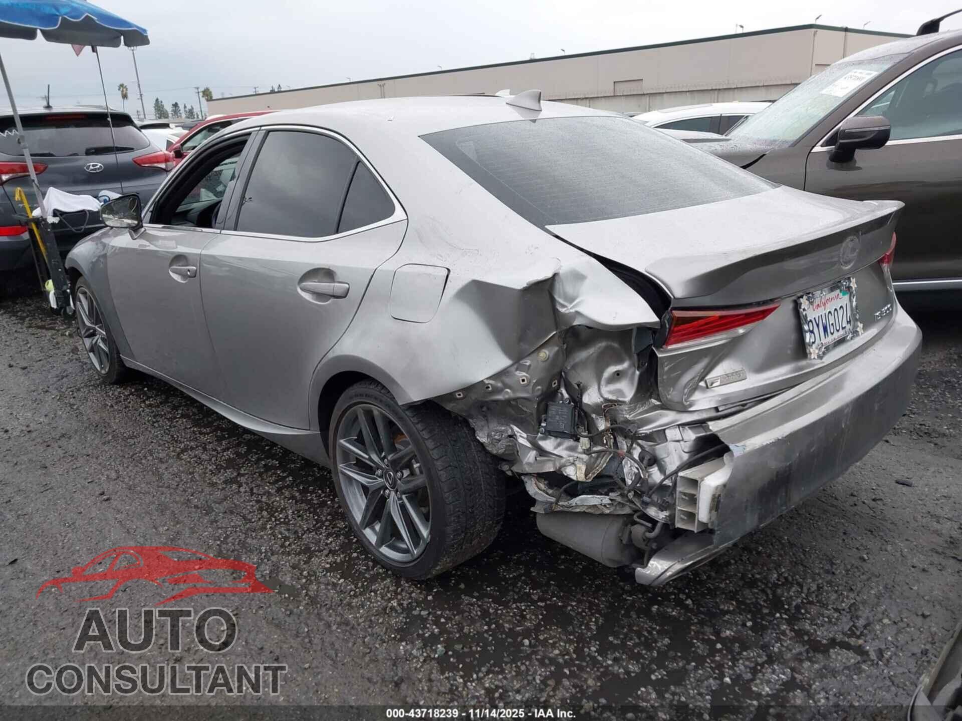 LEXUS IS 300 2018 - JTHBA1D28J5074311