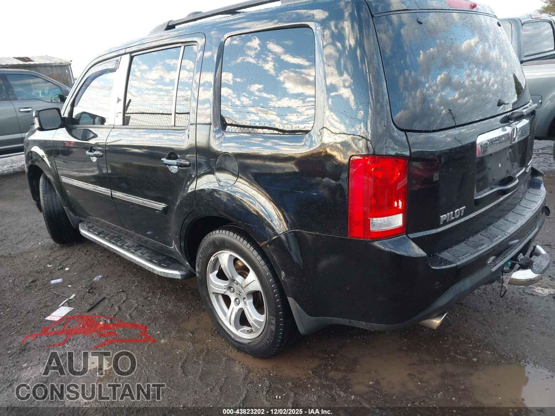 HONDA PILOT 2012 - 5FNYF4H99CB081291
